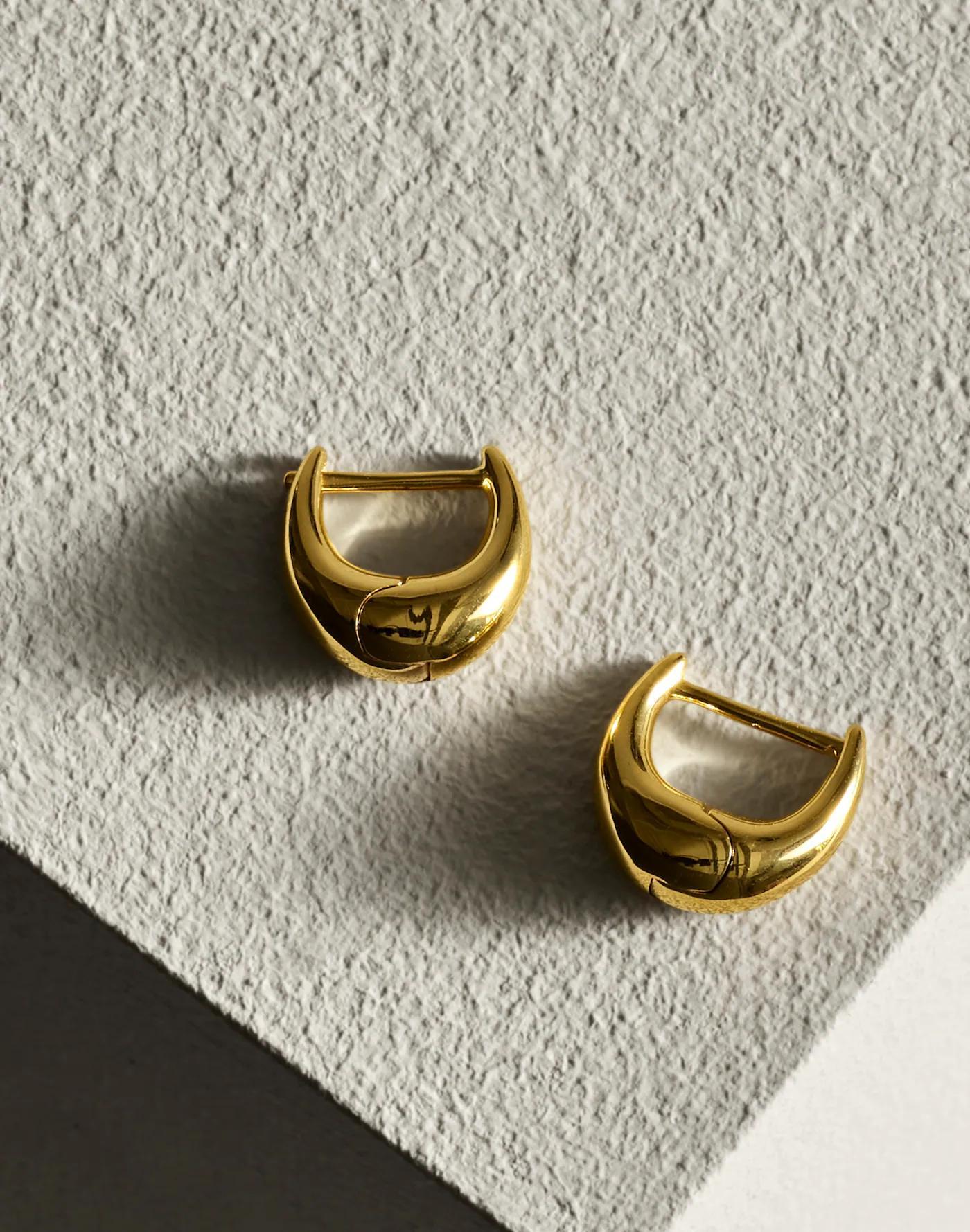 Demi-Fine Puffy Hoop Earrings Product Image