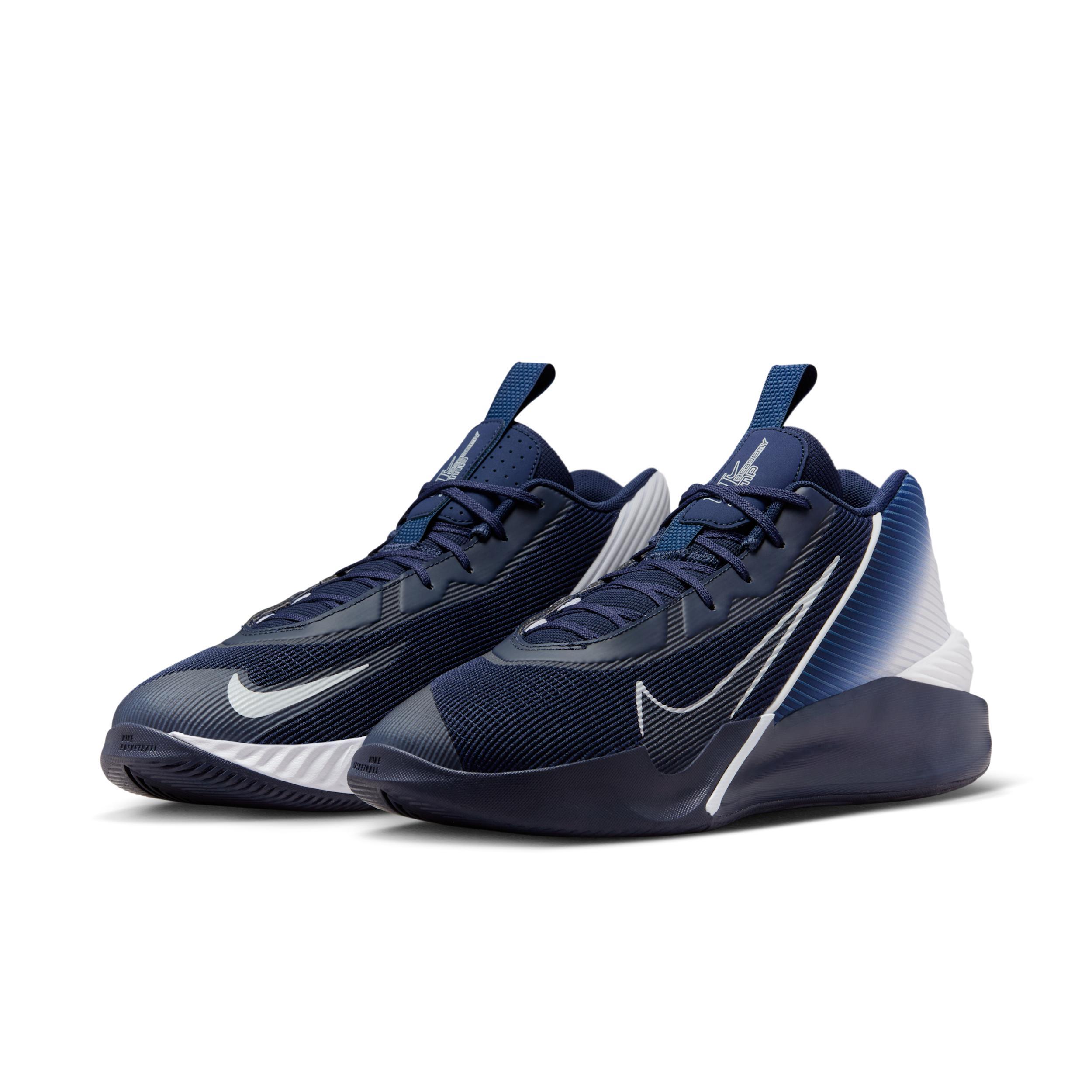 Nike Men's G.T. Jump Academy Basketball Shoes Product Image