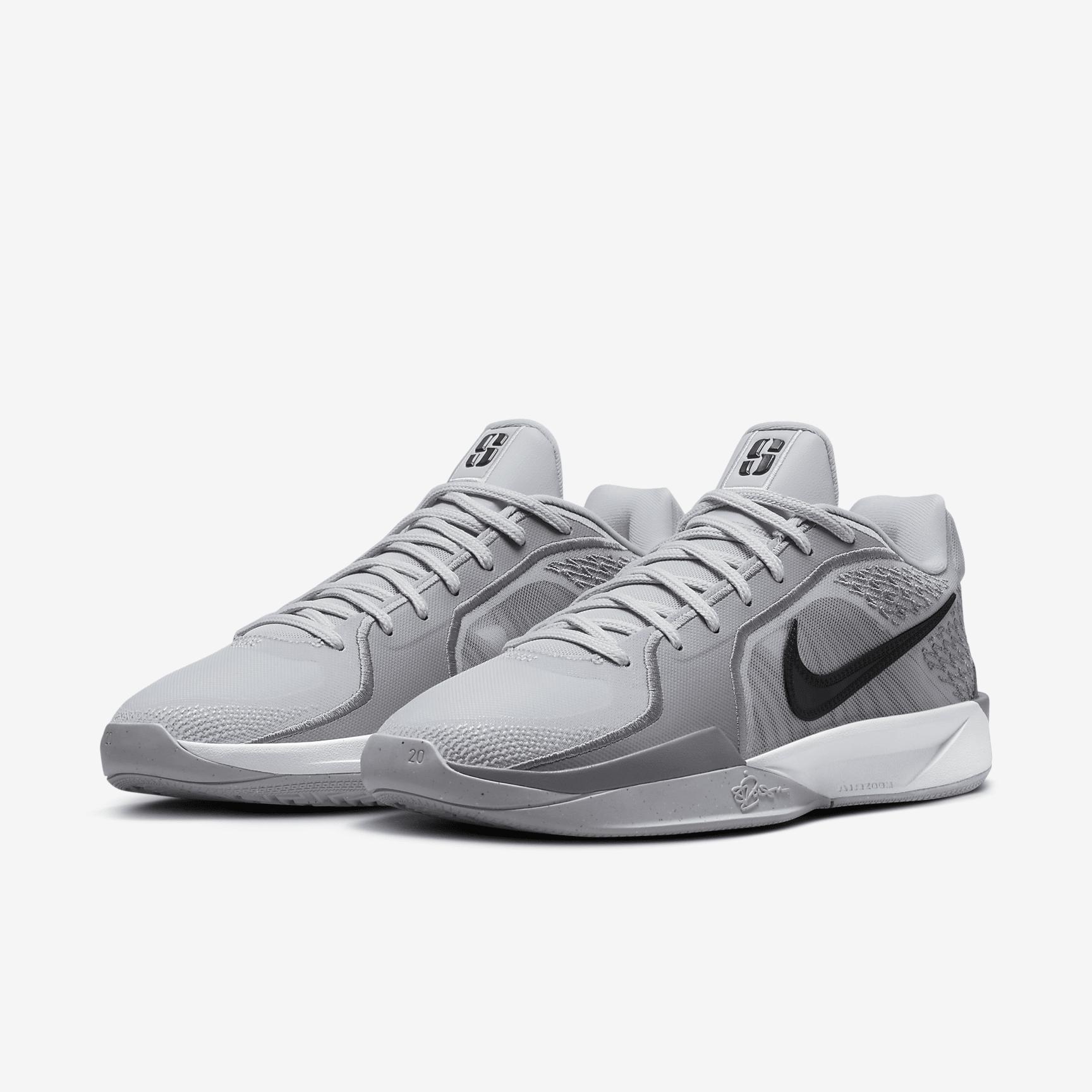 Nike Women's Sabrina 2 "Stronger Than Gold" Basketball Shoes Product Image