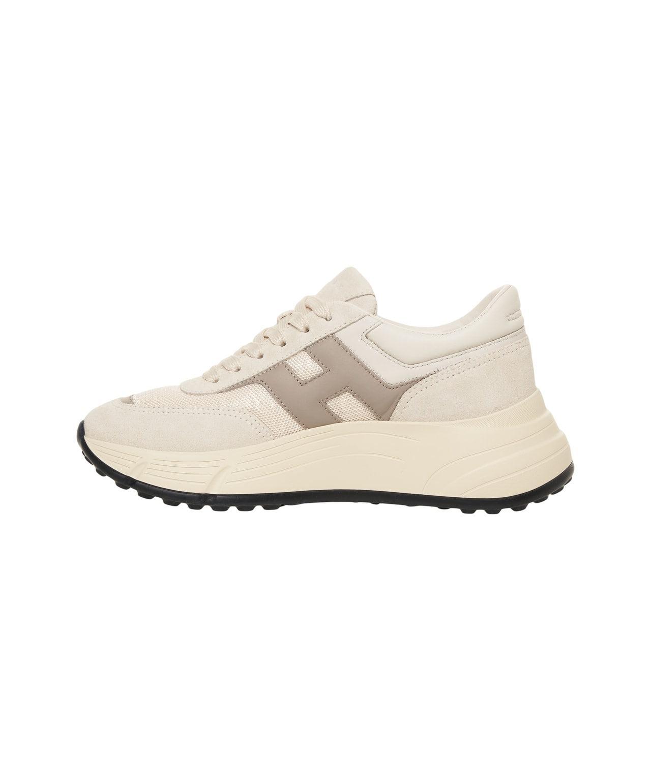 Sneakers 'Hi-Fi' Product Image
