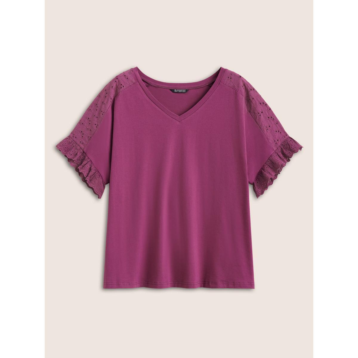 Plus Size Solid Broderie anglaise Patchwork Dolman Sleeve T-shirt RedViolet Women Resort Non Plain V-neck Vacation T-shirts BloomChic 18-20/2X Product Image
