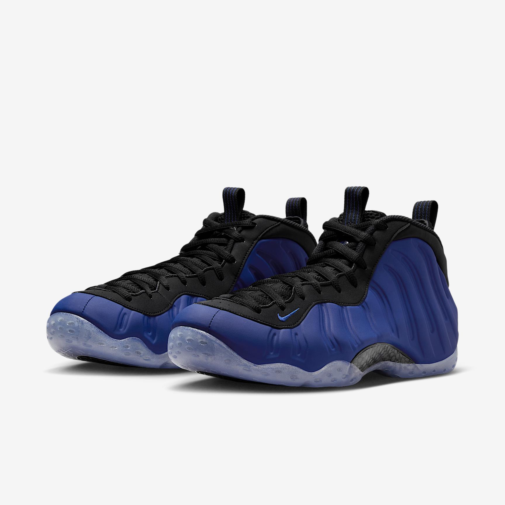Nike Air Foamposite One Men's Shoes Product Image