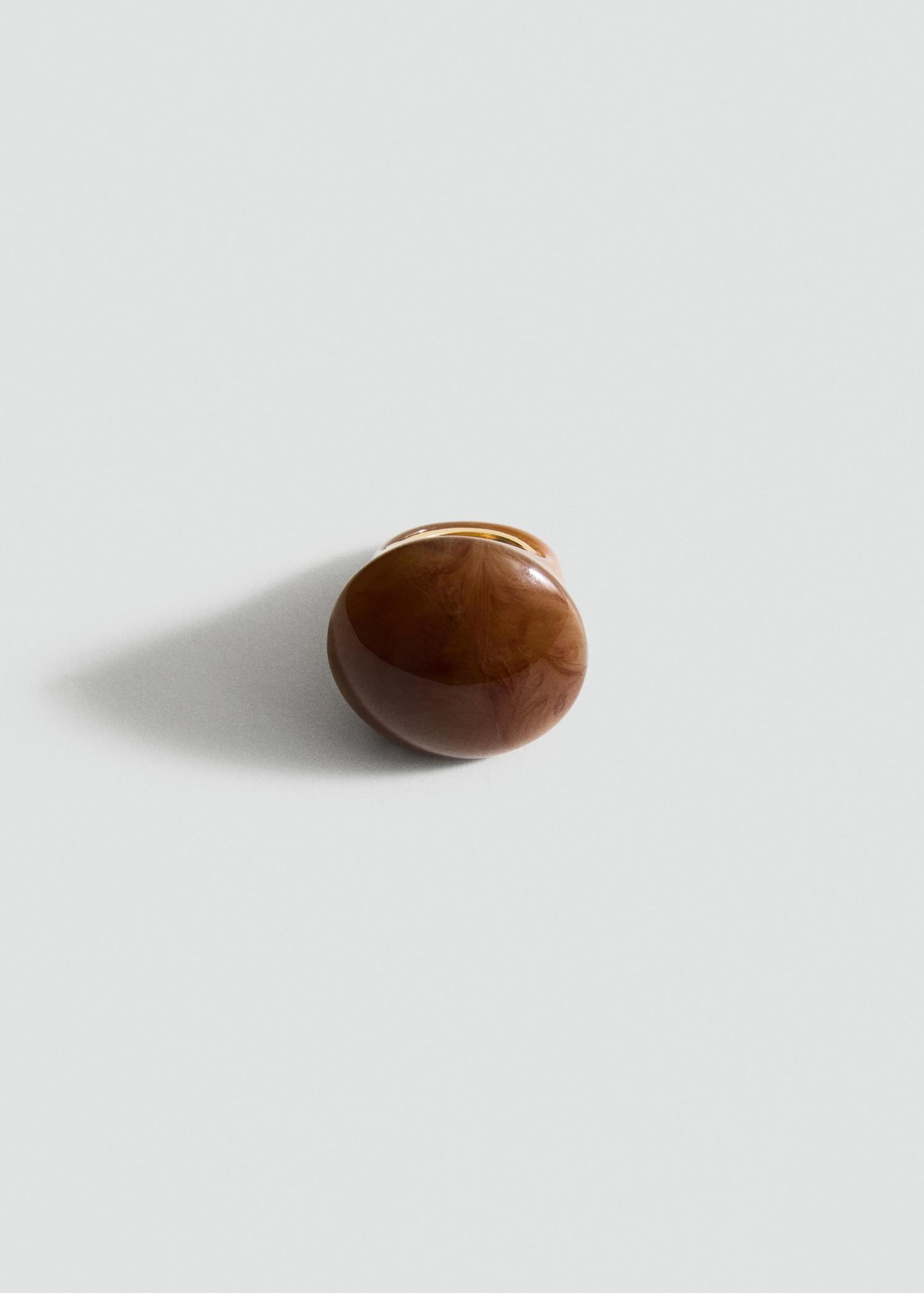 Resin maxi ring - Women | MANGO USA Product Image