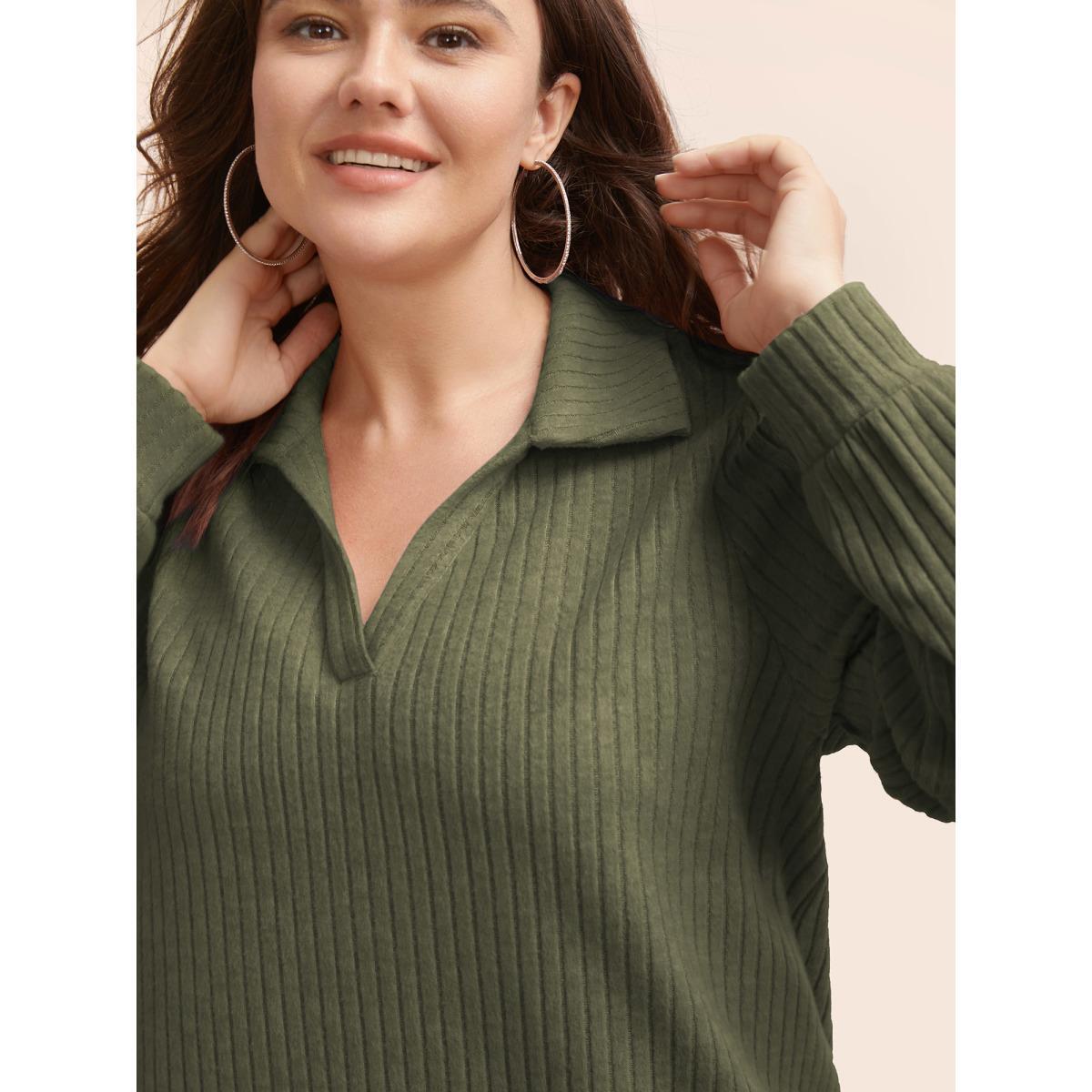 Plus Size Solid Pit Strip Stretch Sweatshirt Women Sage Casual Texture V-neck Everyday Sweatshirts BloomChic 28/5X Product Image