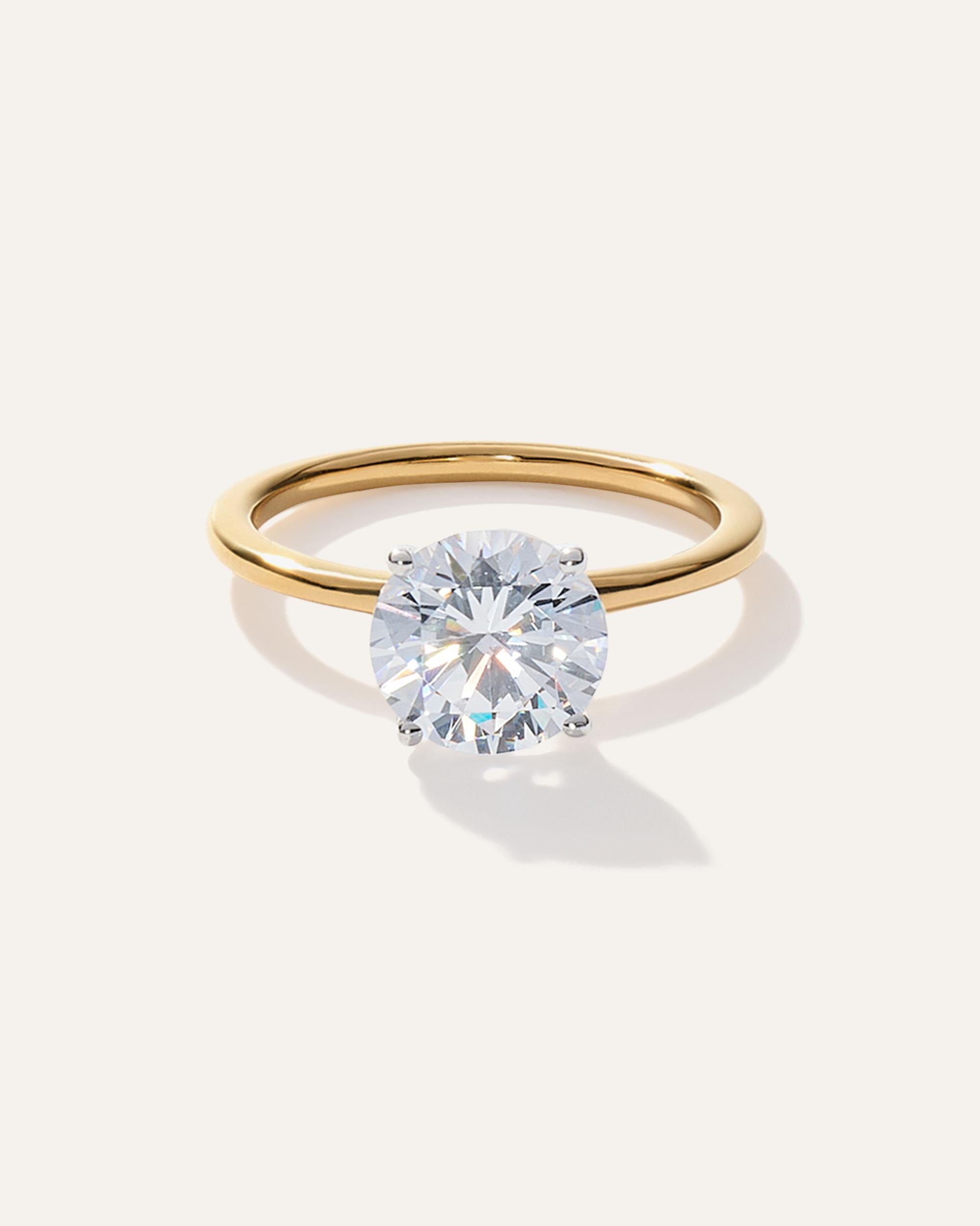 Quince | Women's Lab Grown Diamond Round Petite Classic Engagement Ring Product Image