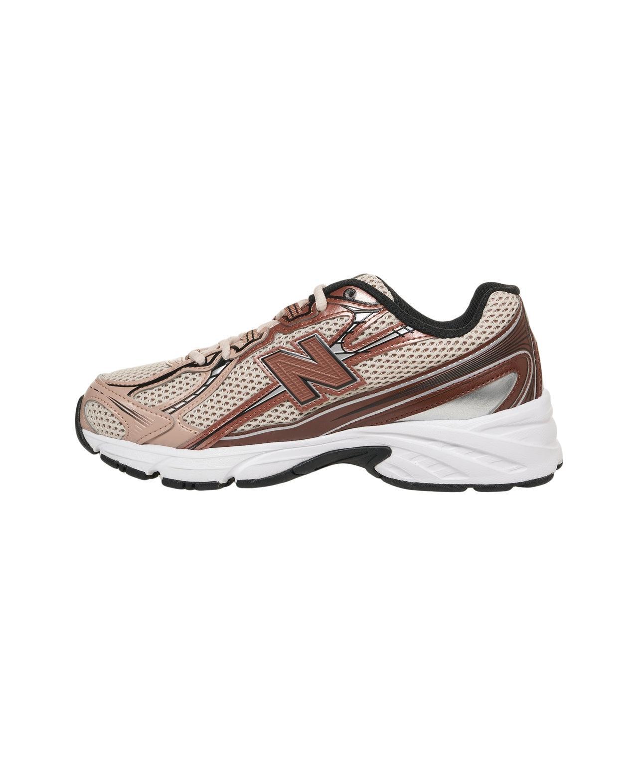 Sneakers '740' Product Image