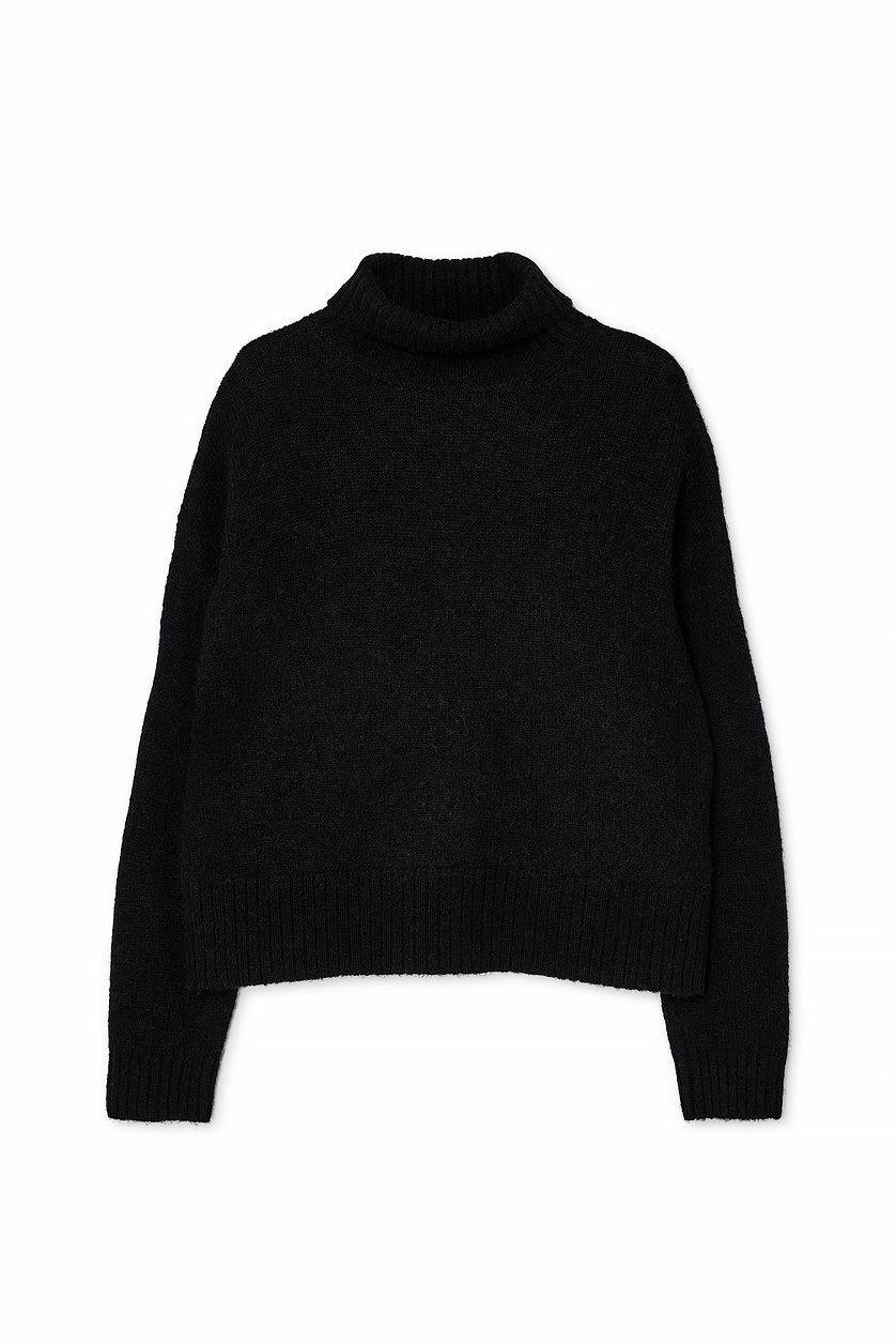 Turtle Neck Knitted Sweater Product Image