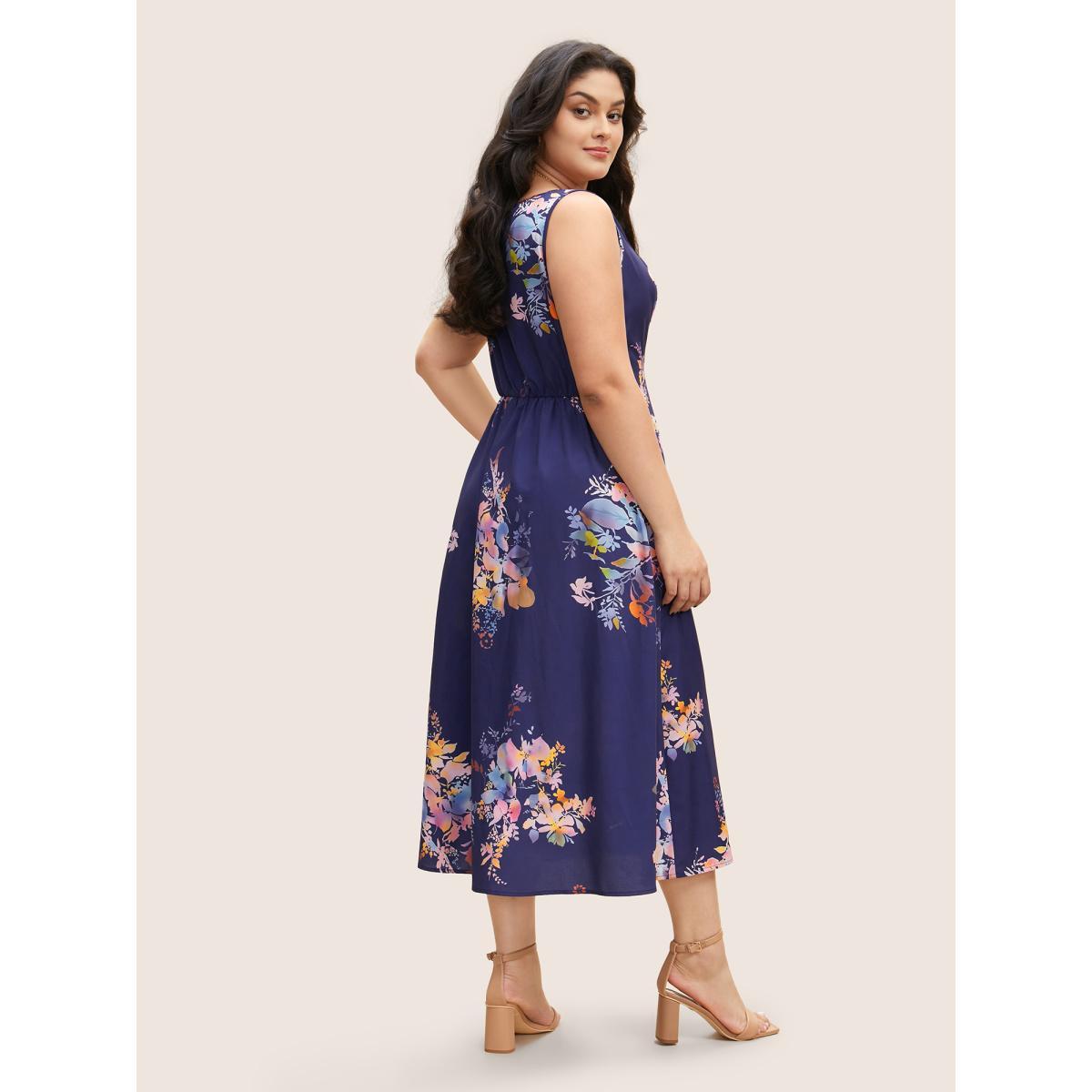 Plus Size Square Neck Silhouette Floral Print Pleated Dress DarkBlue Women Elegant Non Square Neck Sleeveless Curvy BloomChic 22-24/3X Product Image