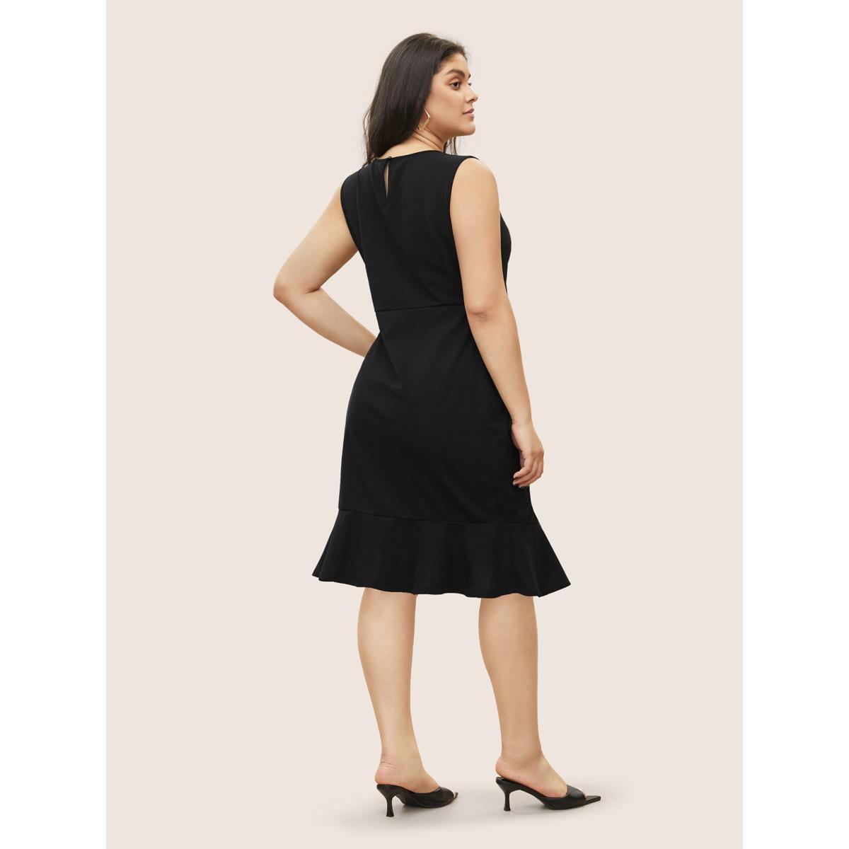 Plus Size Solid Sleeveless Ruffles Mermaid Hem Dress Black Women Workwear Essentials Belted Round Neck Sleeveless Curvy Midi Dress BloomChic 22-24/3X Product Image