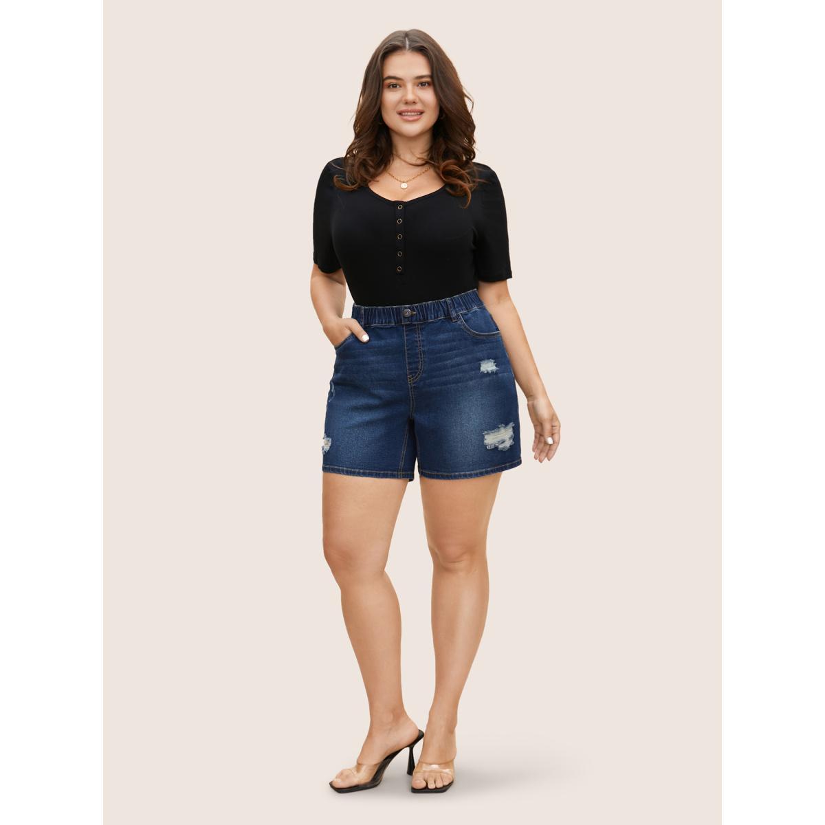 Plus Size Distressed Dark Wash High Stretch Denim Skinny Shorts Women Denimblue Distressed High stretch Everyday Slanted pocket Casual Denim Shorts BloomChic 24/3X Product Image