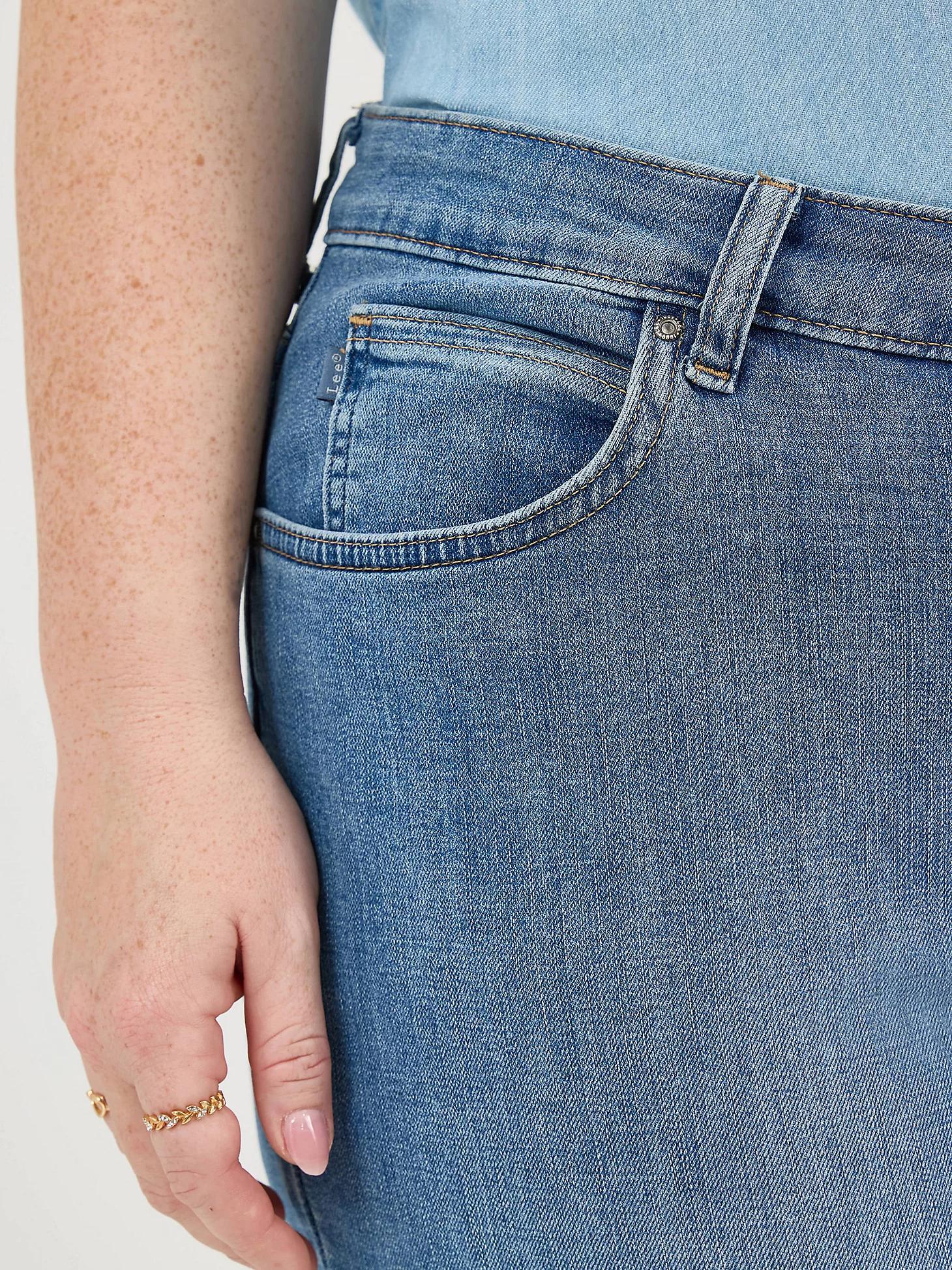 Women’s Relaxed Fit Capri (Plus) | Women's Capris & Crops | Lee® Product Image