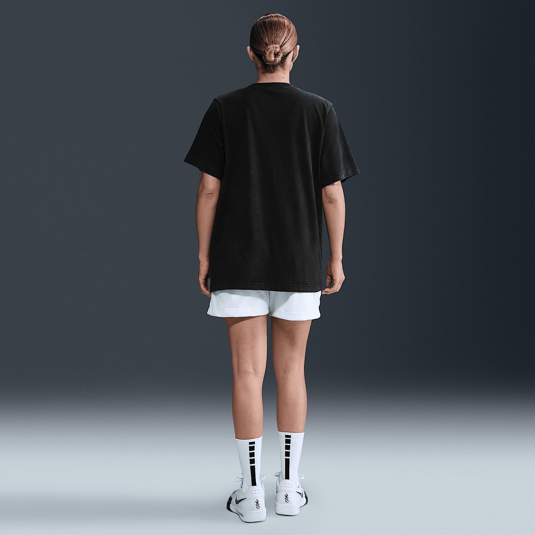 Nike Women's Loose Short-Sleeve Basketball T-Shirt Product Image