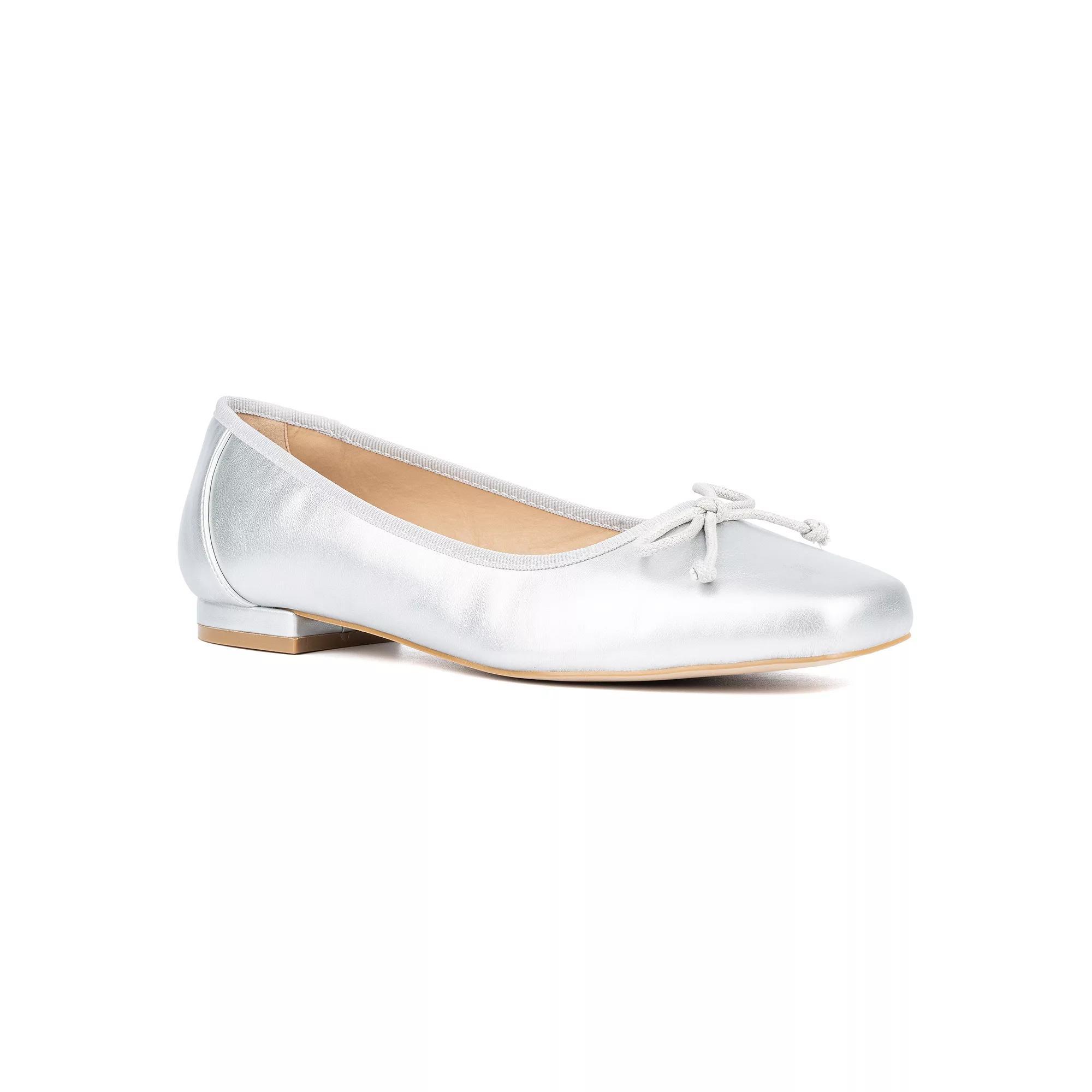 Fashion to Figure Fawn Womens Ballet Flats Product Image