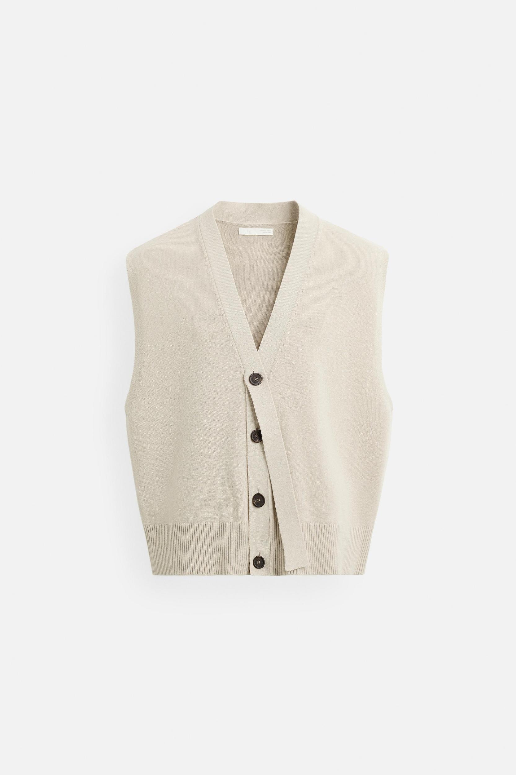RIBBON KNIT VEST Product Image