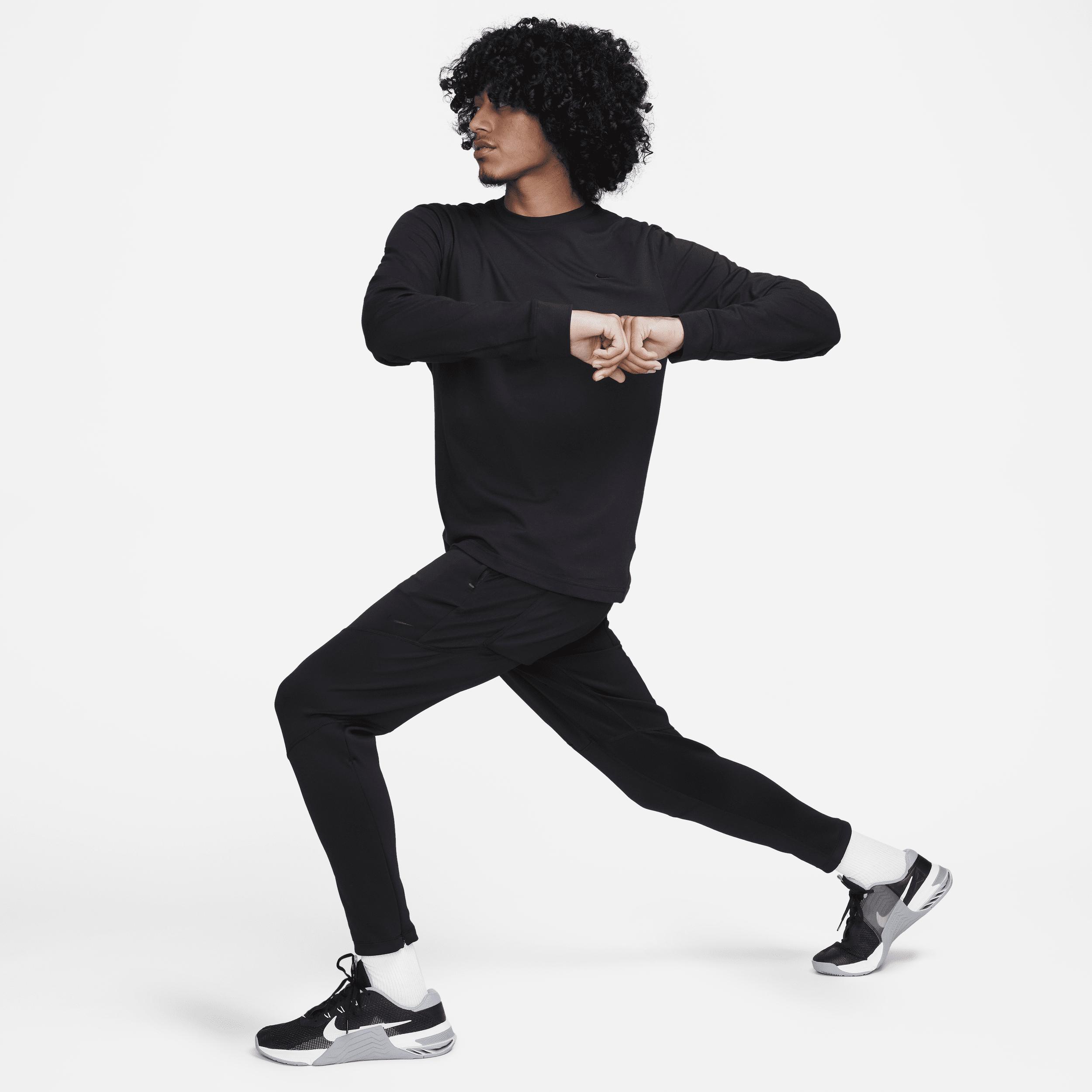 Nike Men's Primary Dri-FIT Long-Sleeve Versatile Top Product Image