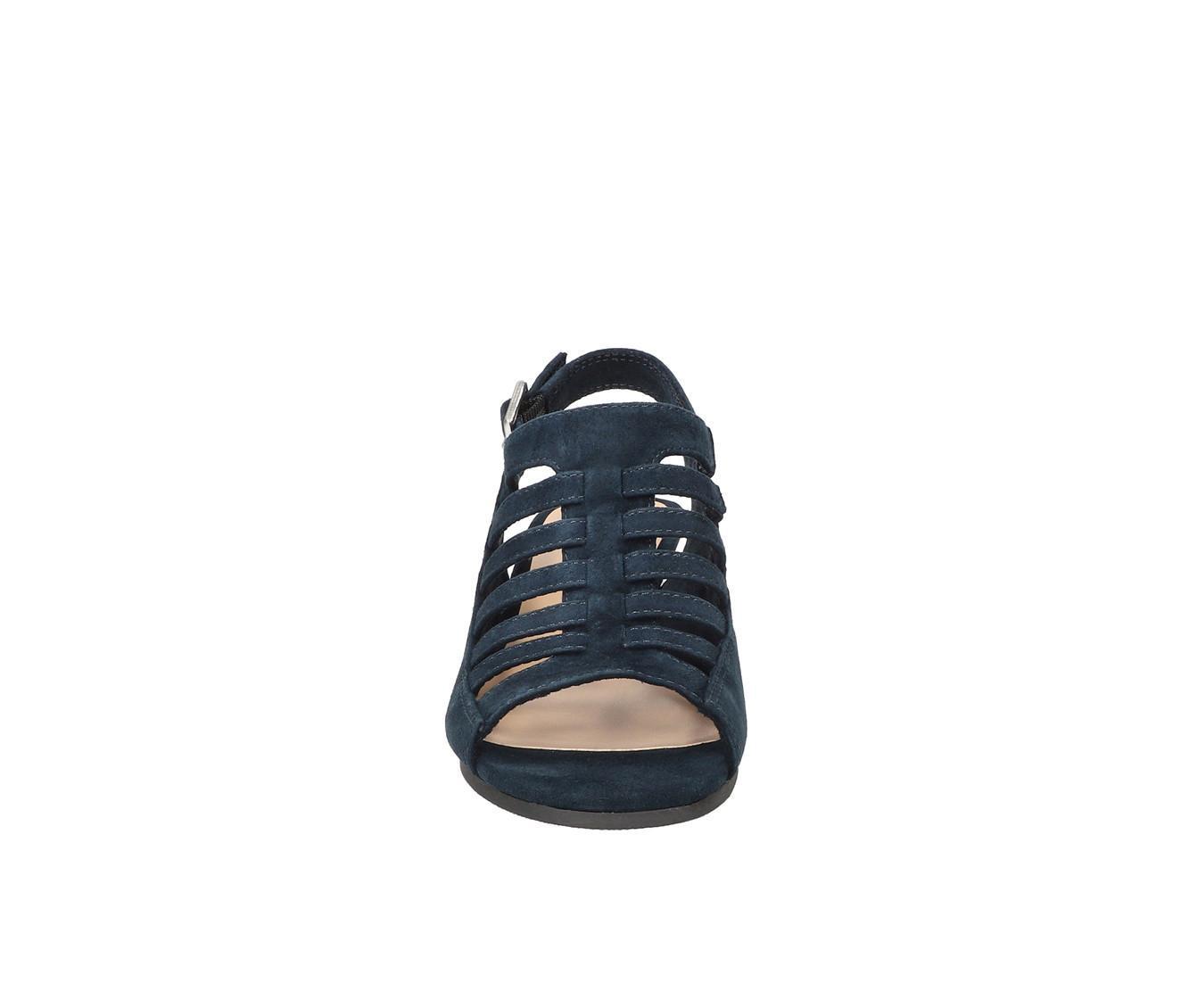Women's Bella Vita Yakira Wedges Product Image