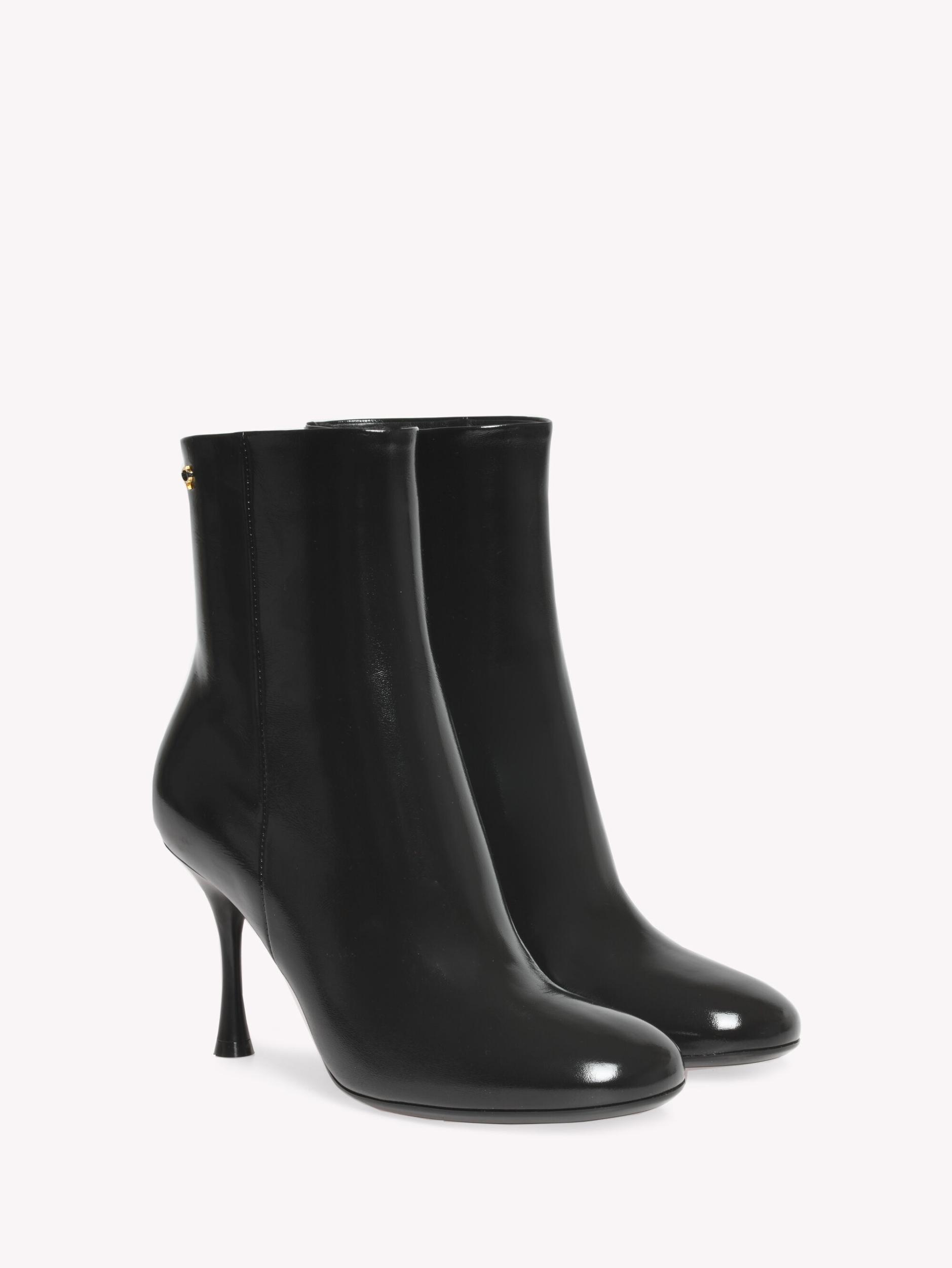CARLA BOOTIE 85 Gianvito Rossi Product Image