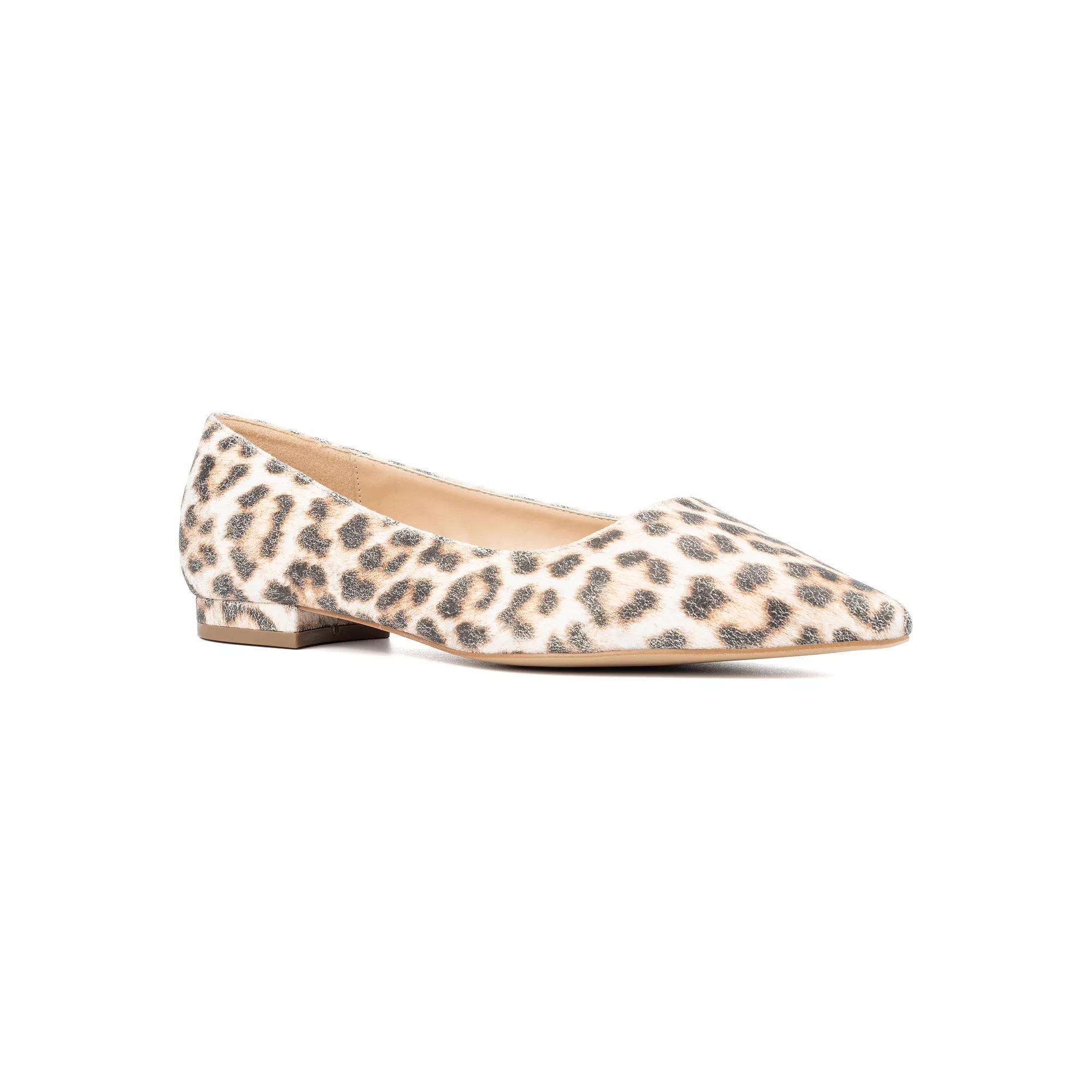 Fashion to Figure Bailey Women's Wide Width Flats, Size: 12 Wide, Leopard Product Image