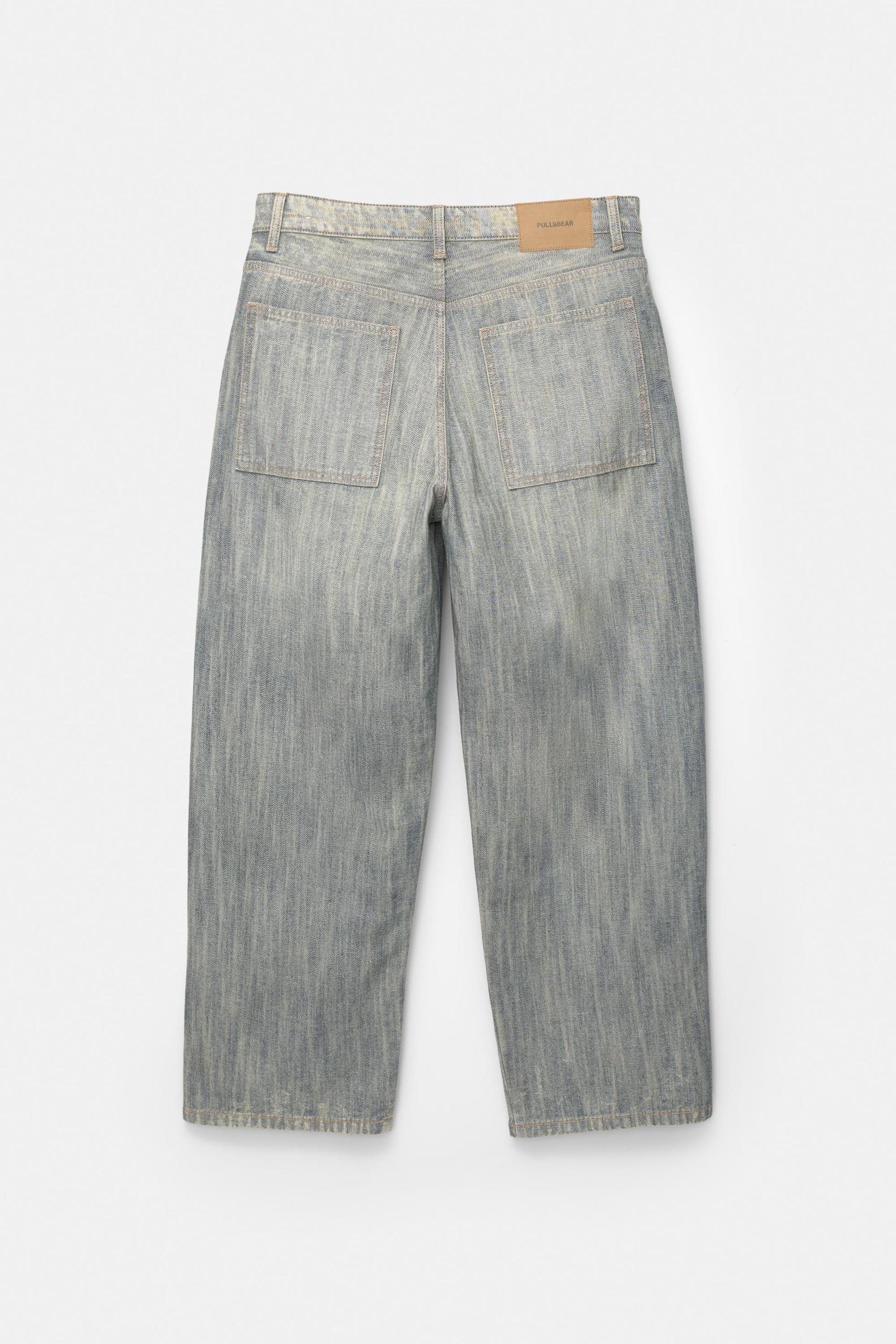 Washed wide-leg jeans Product Image