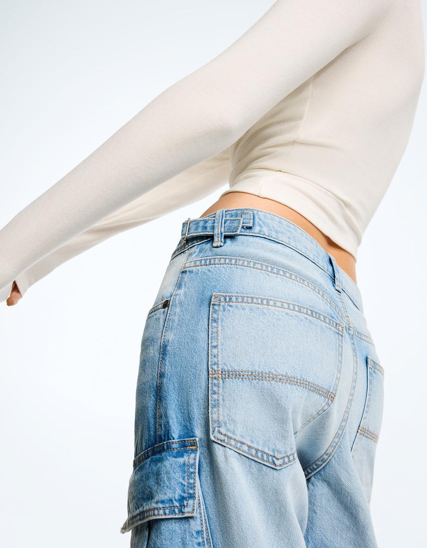 Multi-pocket cargo jeans Product Image