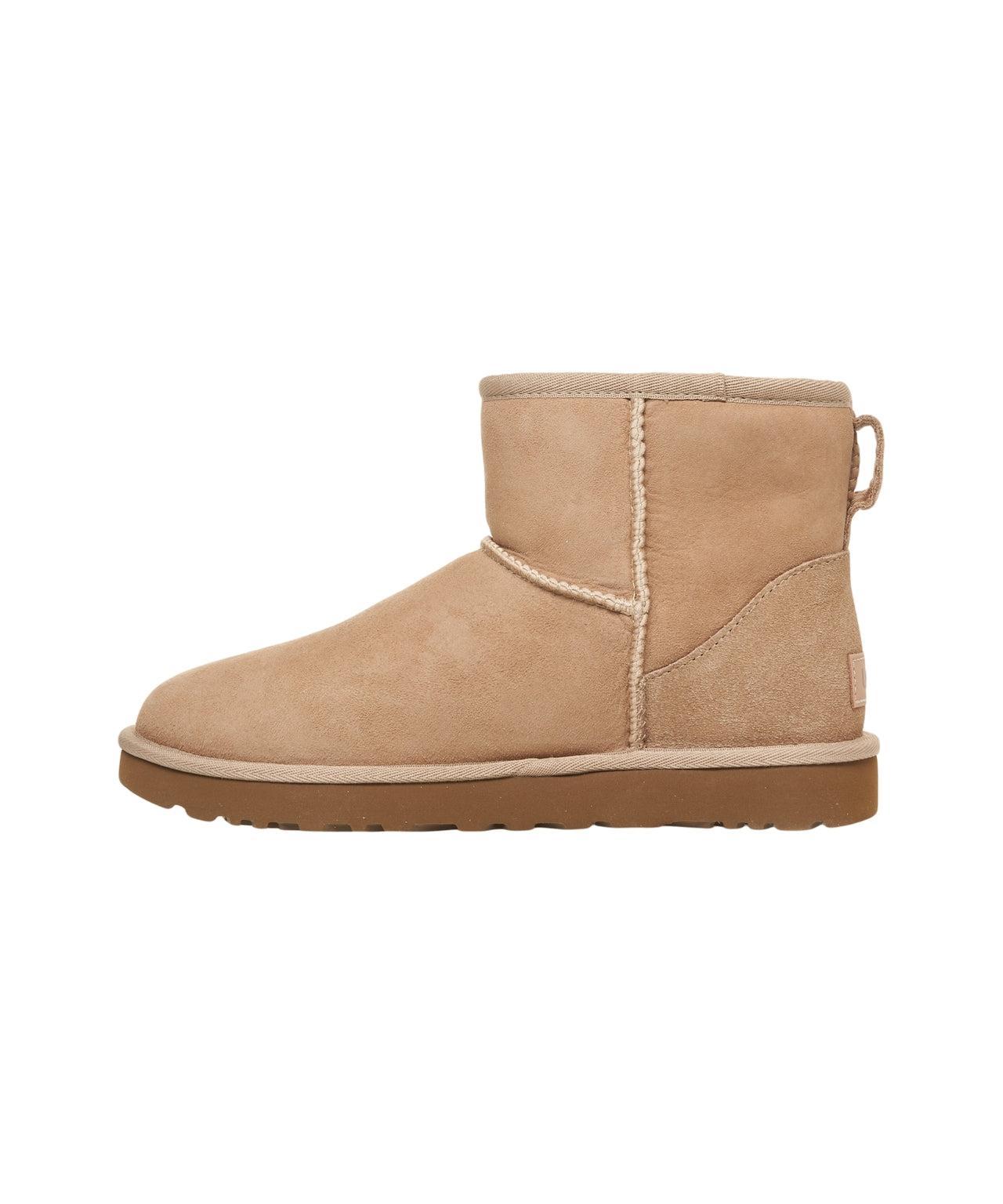 Boots 'Classic Mini' Product Image