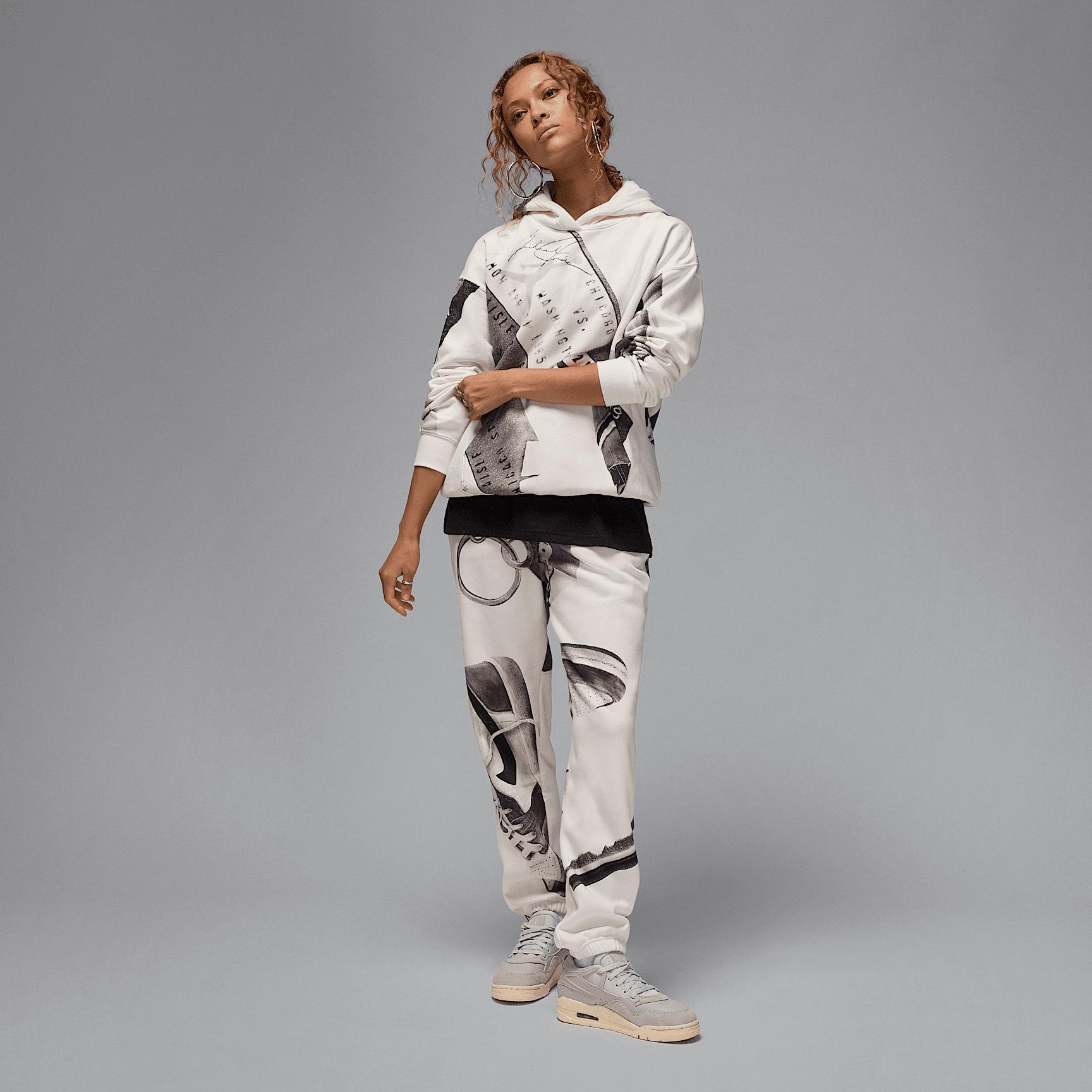 Jordan Brooklyn Fleece Women's Printed Pullover Hoodie Product Image