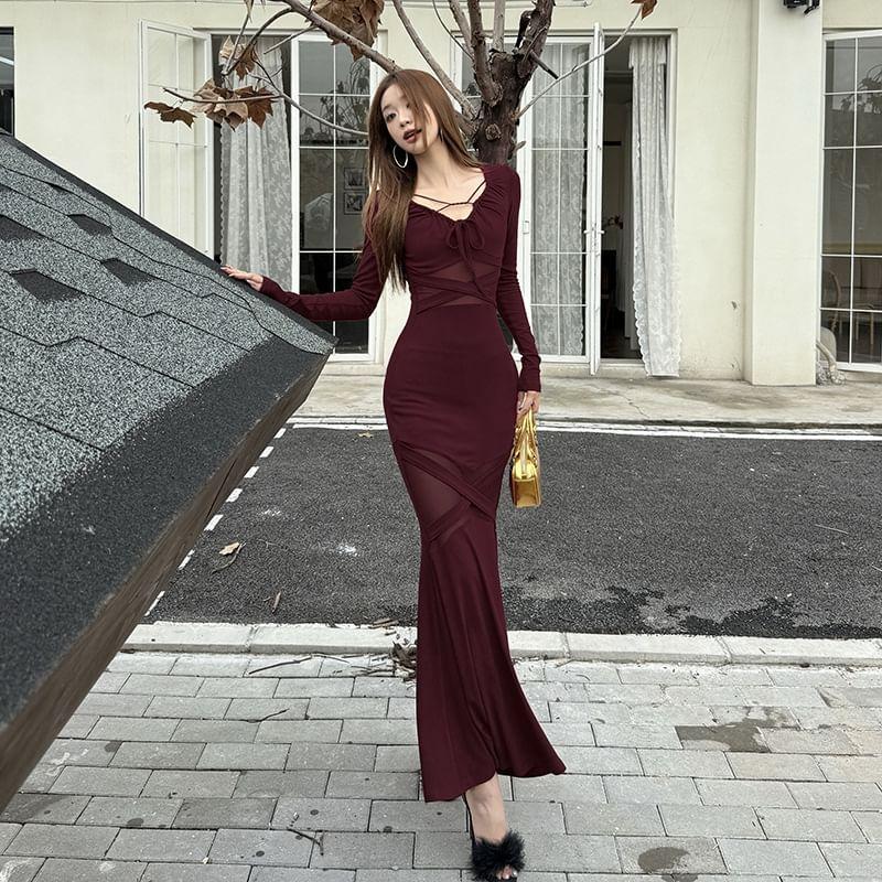 Long-Sleeve V-Neck Plain Bow Maxi Mermaid Dress Product Image