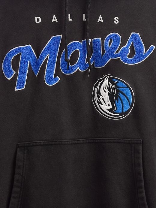 NBA Dallas Mavericks Logo Heavyweight Hoodie Product Image