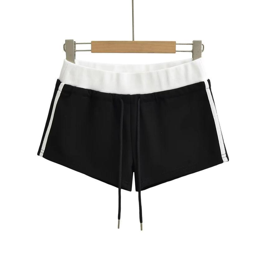 Drawstring Waist Contrast Trim Sweat Shorts Product Image