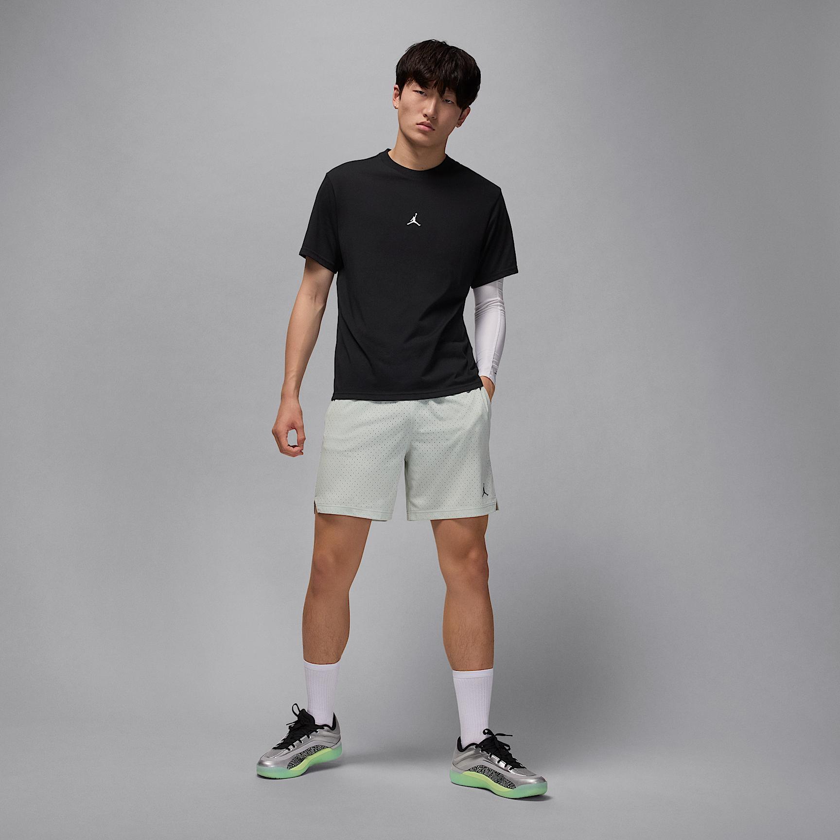 Men's Jordan Sport Dri-FIT Jumpman T-Shirt Product Image