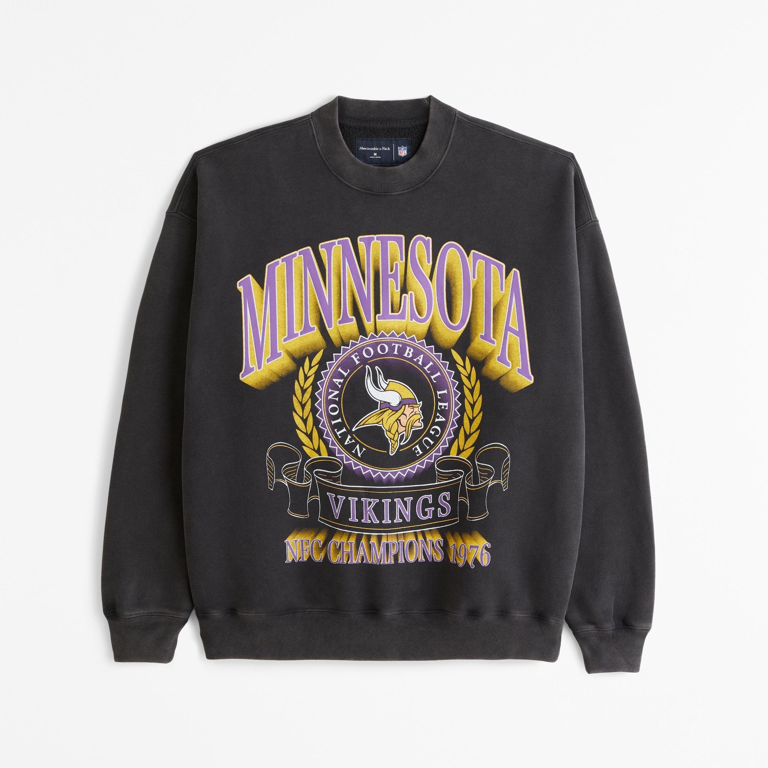 Minnesota Vikings Graphic Crew Sweatshirt Product Image