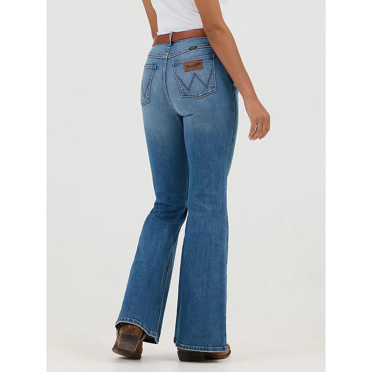 Women's High Rise Flare Jean in Sierra Product Image