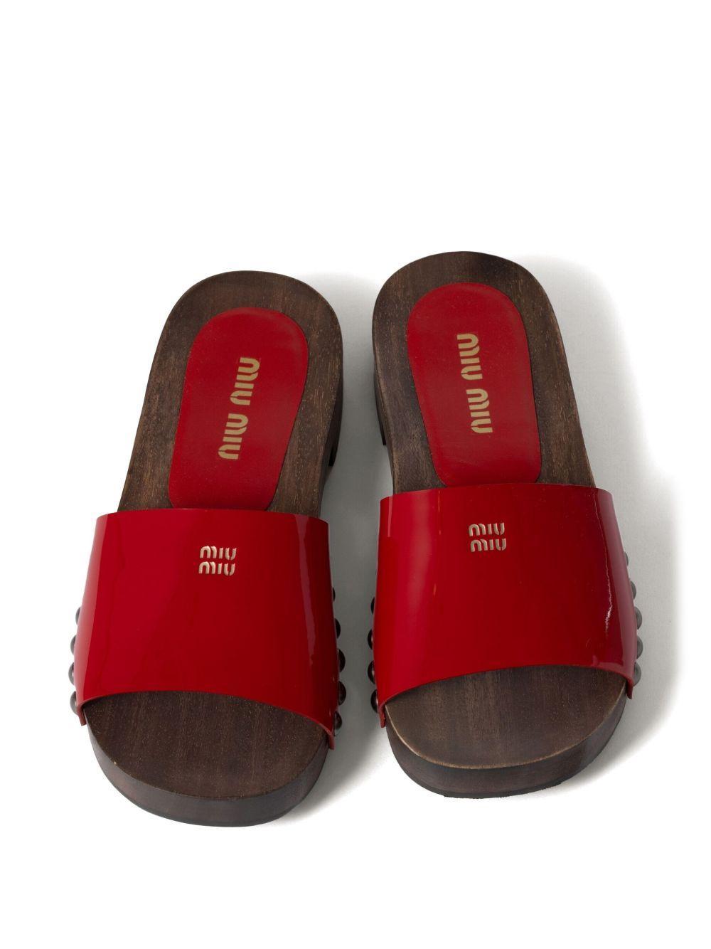 leather slides Product Image