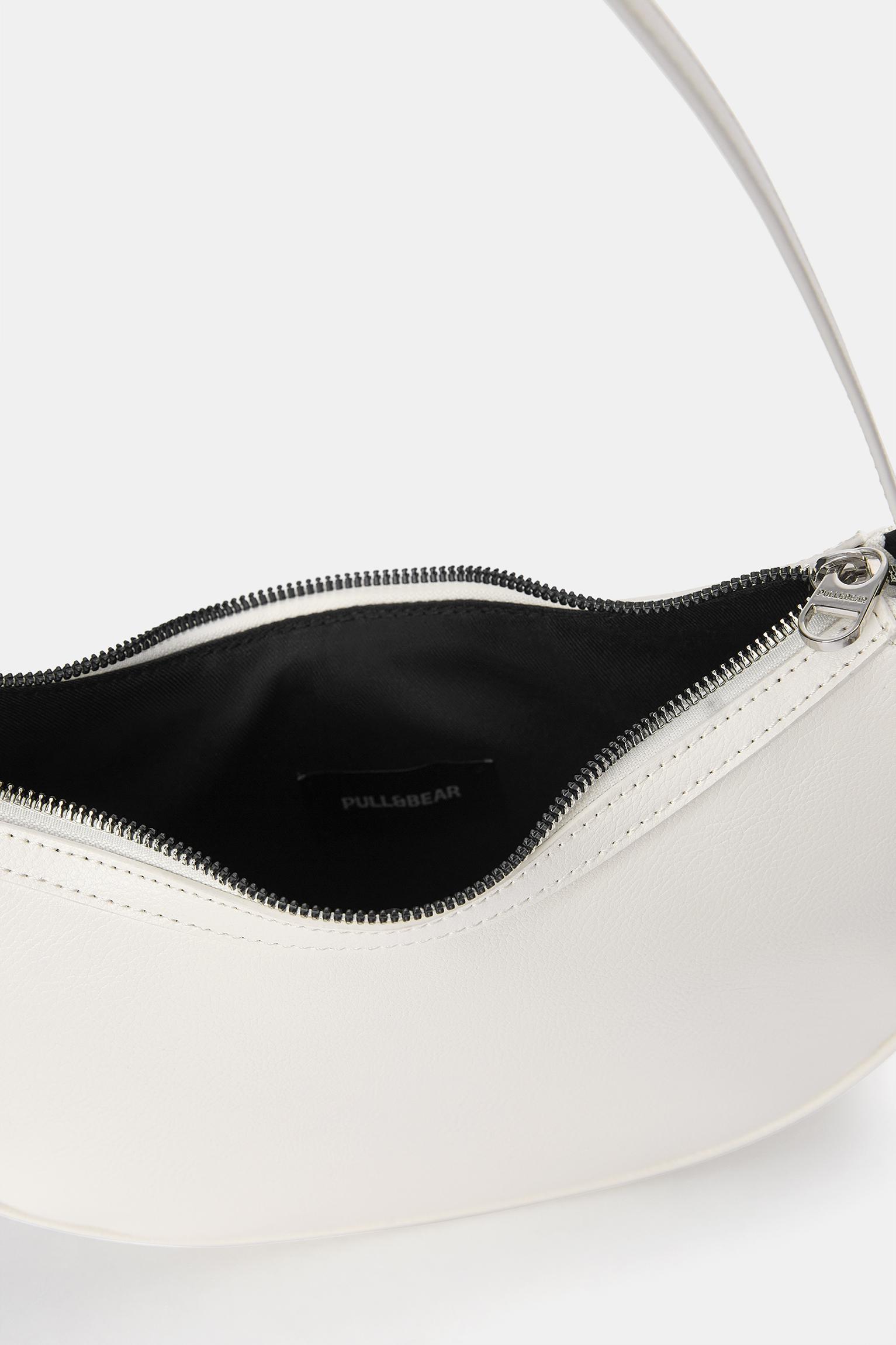 Half moon shoulder bag Product Image