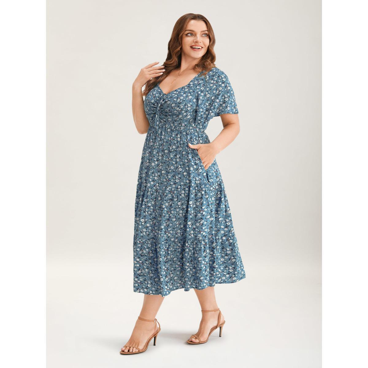 Plus Size Ditsy Floral Sweetheart Drawstring Pocket Tiered Dress Aegean Women Elegant Non V-neck Short sleeve Curvy Midi Dress BloomChic 30/6X Product Image