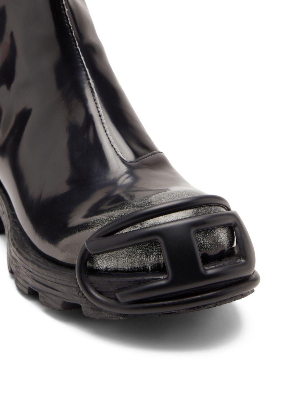 zip-detail oval-plaque boots Product Image