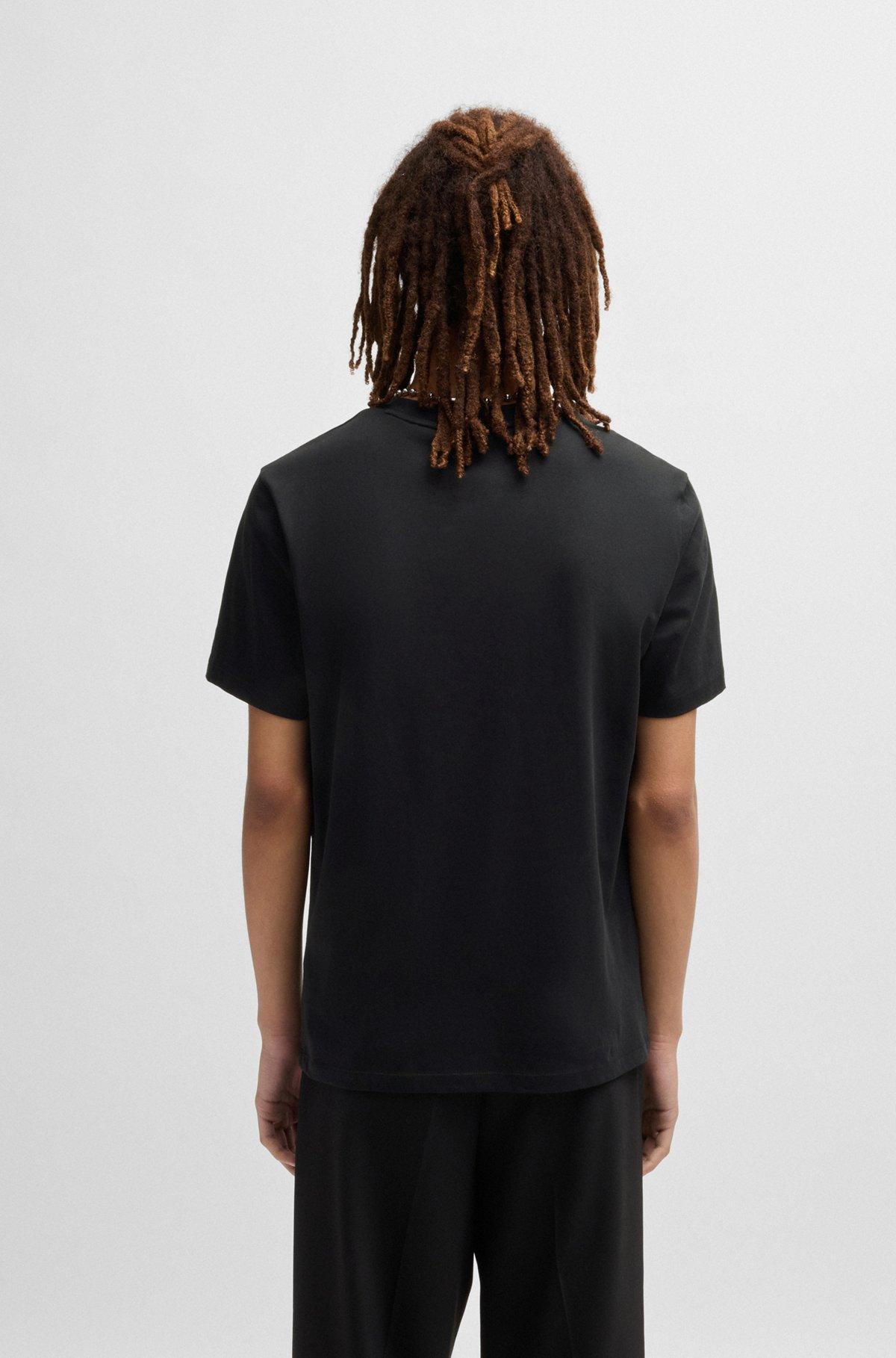 Oversize-fit T-shirt in cotton with animal graphic Product Image