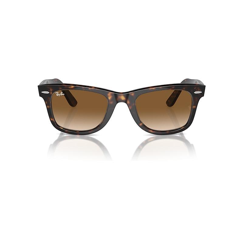 Ray-Ban Unisex 58mm Gradient Aviator Sunglasses in Black at Nordstrom Product Image