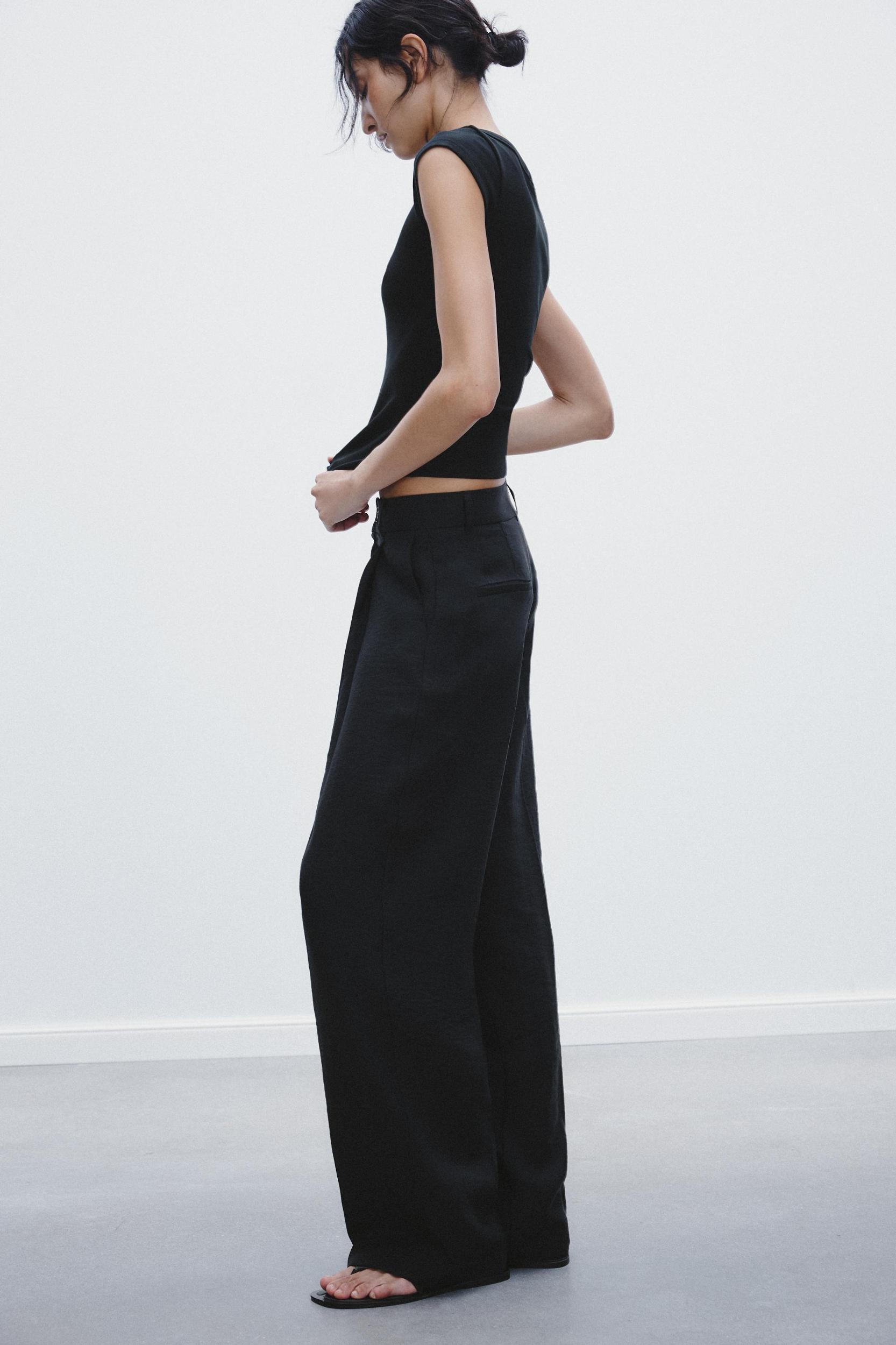 PLEATED PANTS Product Image
