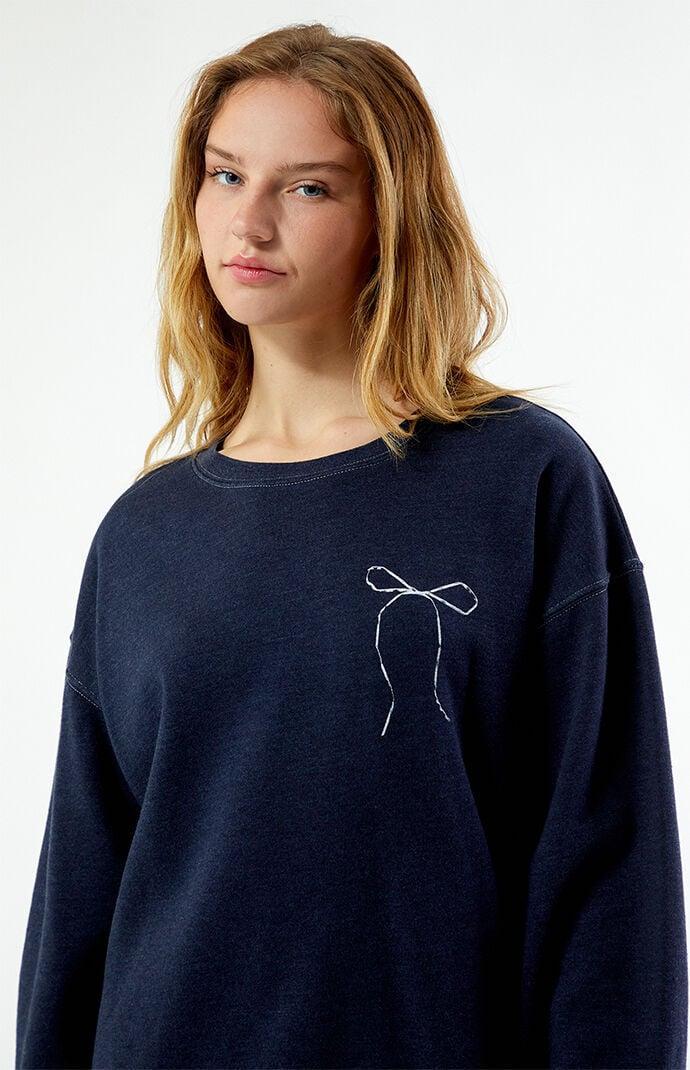 Women's Bow Crew Neck Sweatshirt Product Image