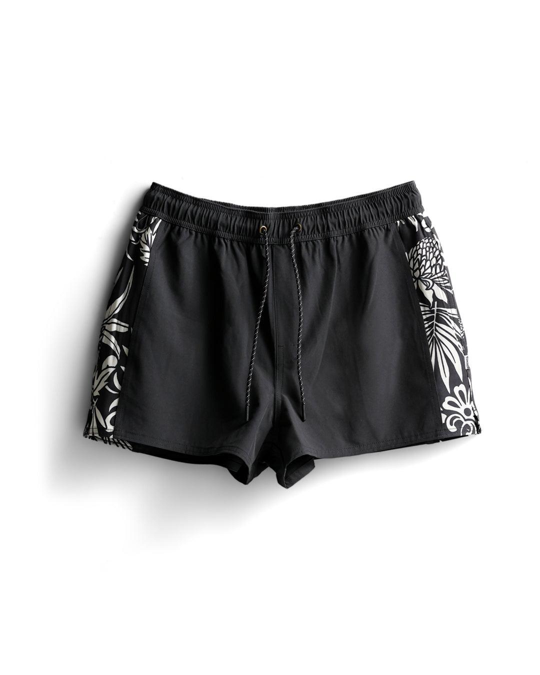 Women's Wright Short - Black Floral Product Image