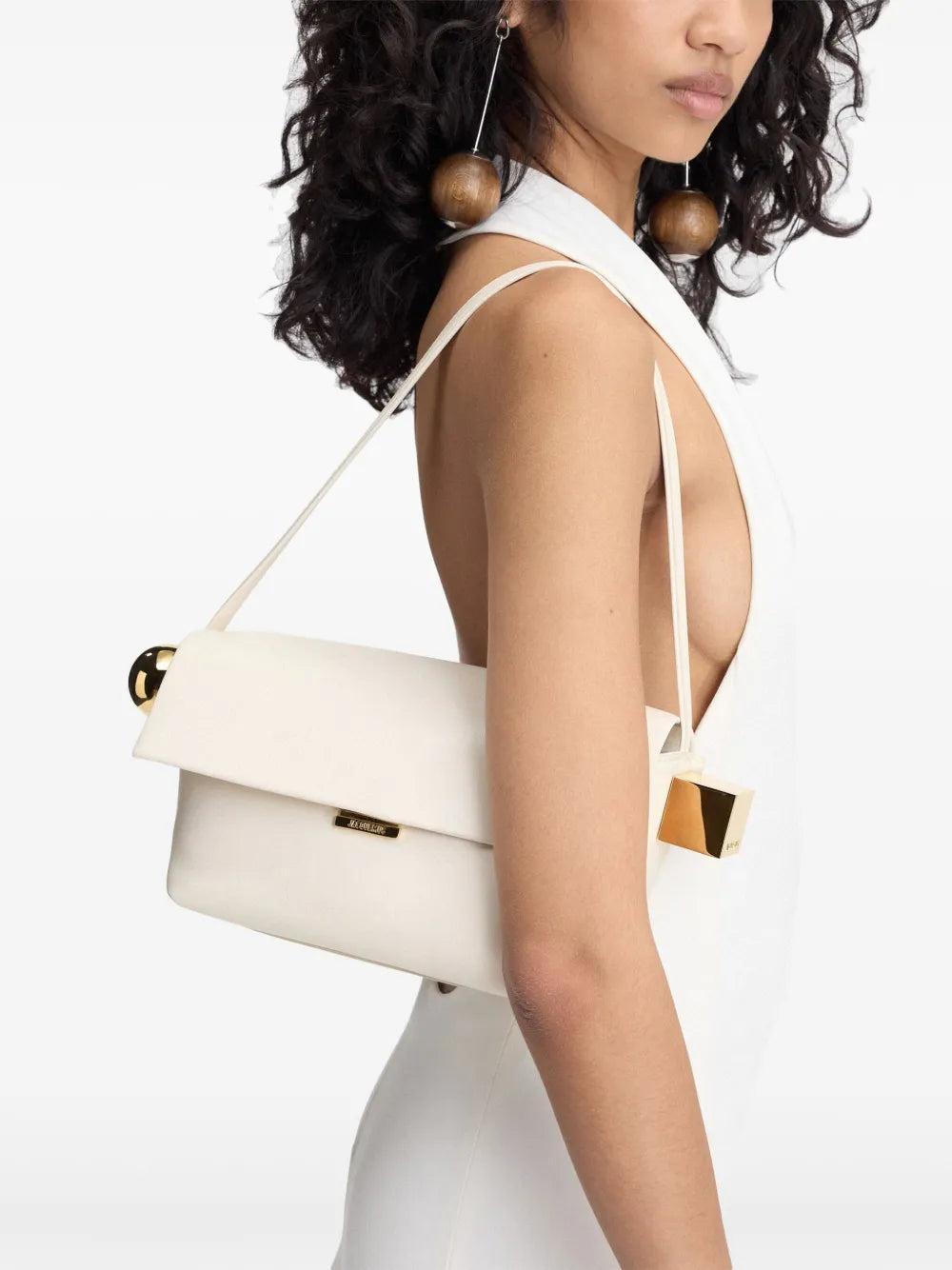 Le Rond Carré shoulder bag Product Image