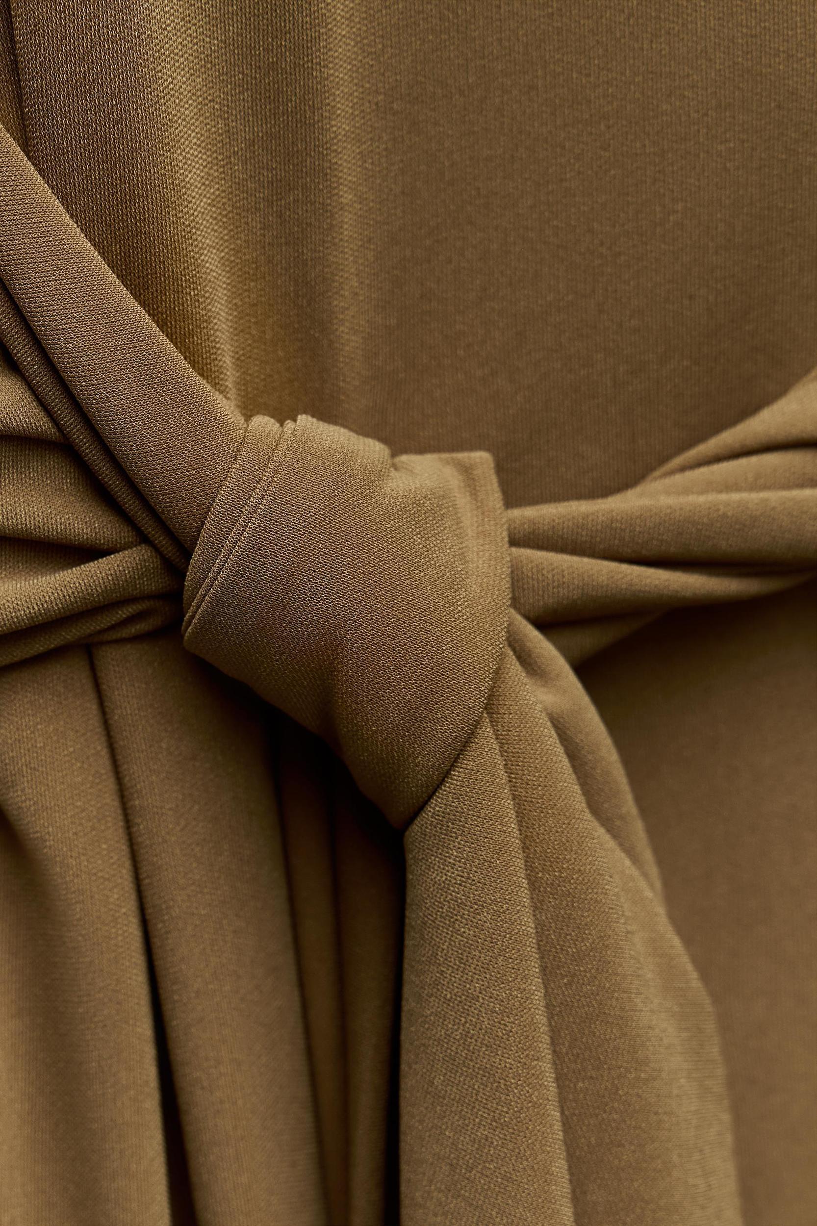 MIDI DRESS WITH TIED KNOT Product Image