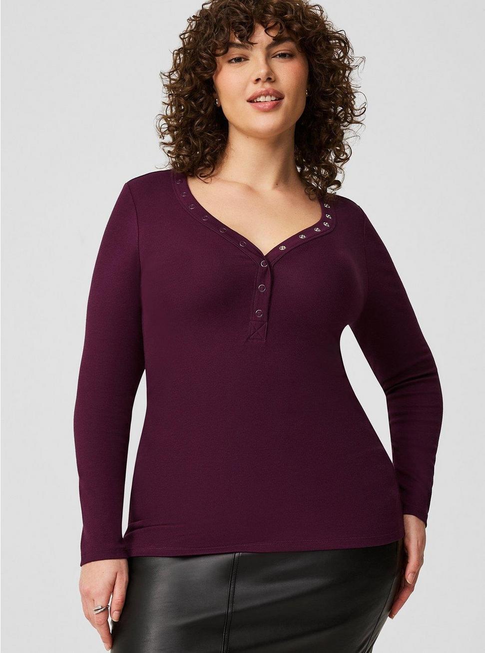 Ribbed V-Neck Long Sleeve Top Product Image