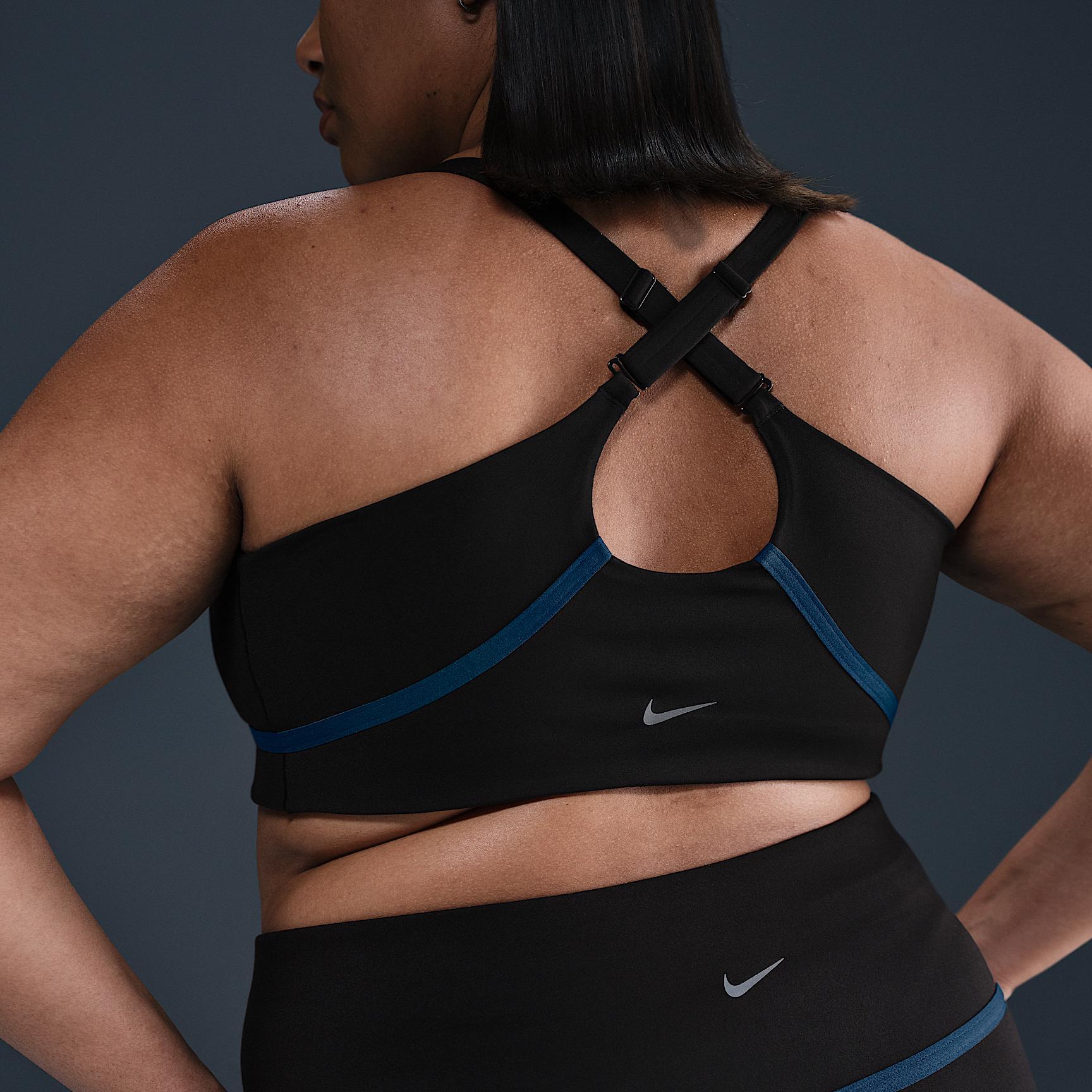 Nike Women's One Convertible Light-Support Lightly Lined Sports Bra (Plus Size) Product Image