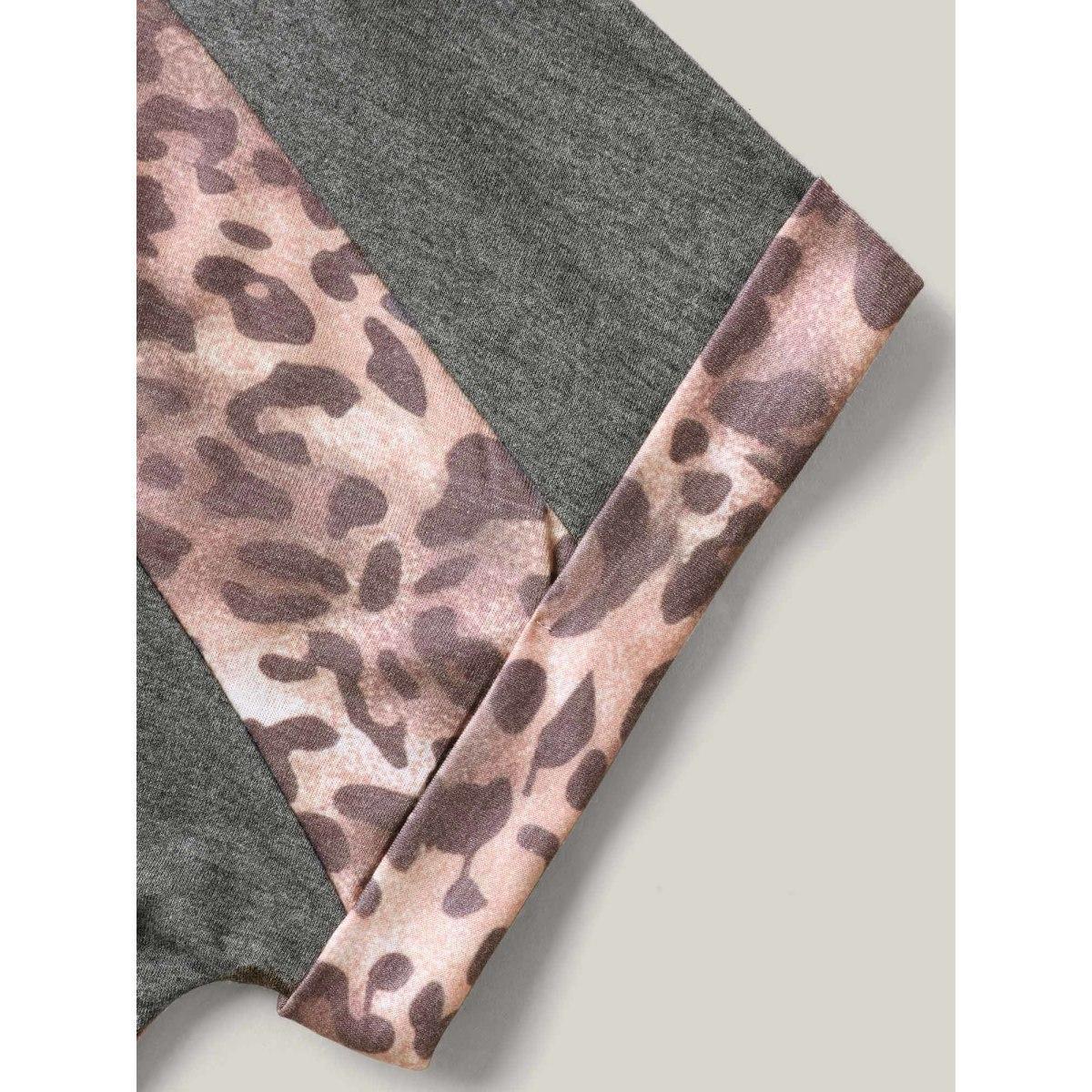 Plus Size Leopard Print Color Contrast T-Shirt Multicolor Women Contrast V-neck Everyday-Casual T-shirts BloomChic 14-16/1X Product Image