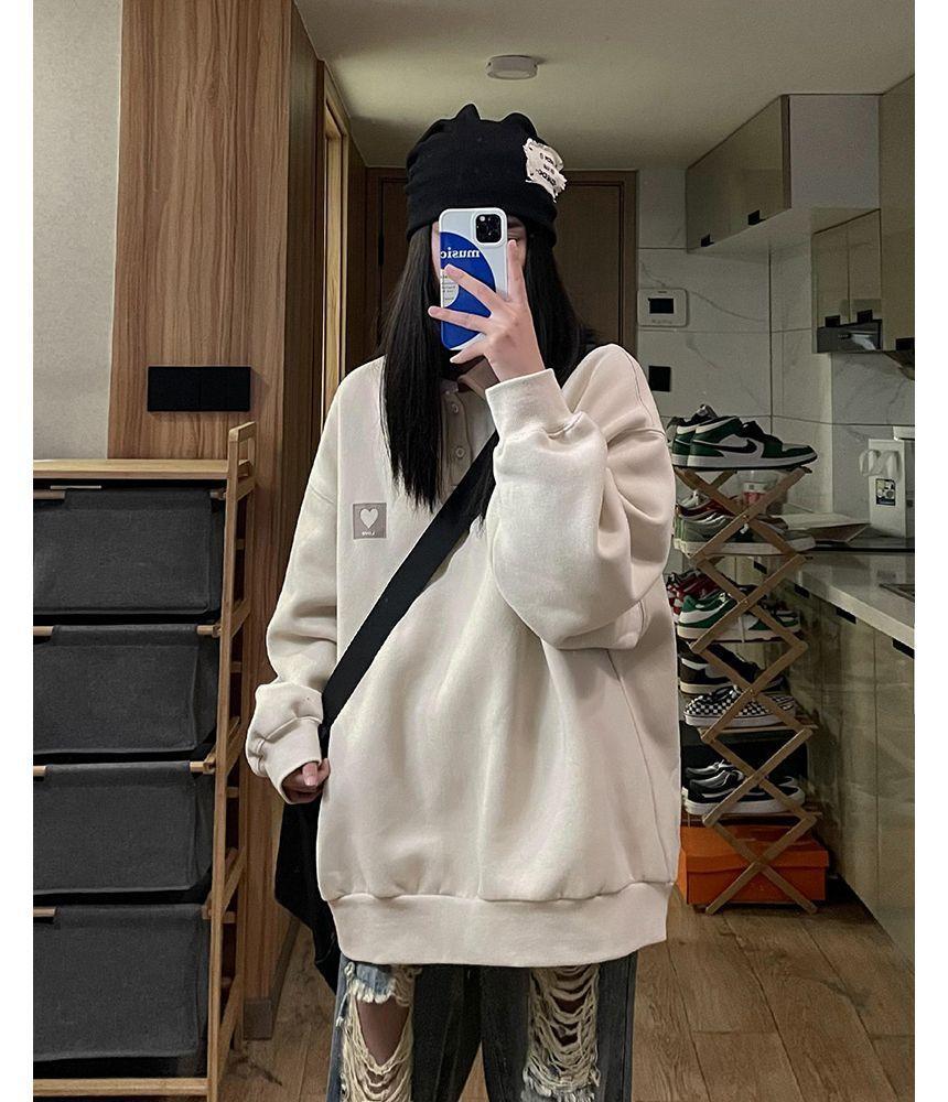 Long-Sleeve Heart Label Applique Polo-Neck Sweatshirt Product Image