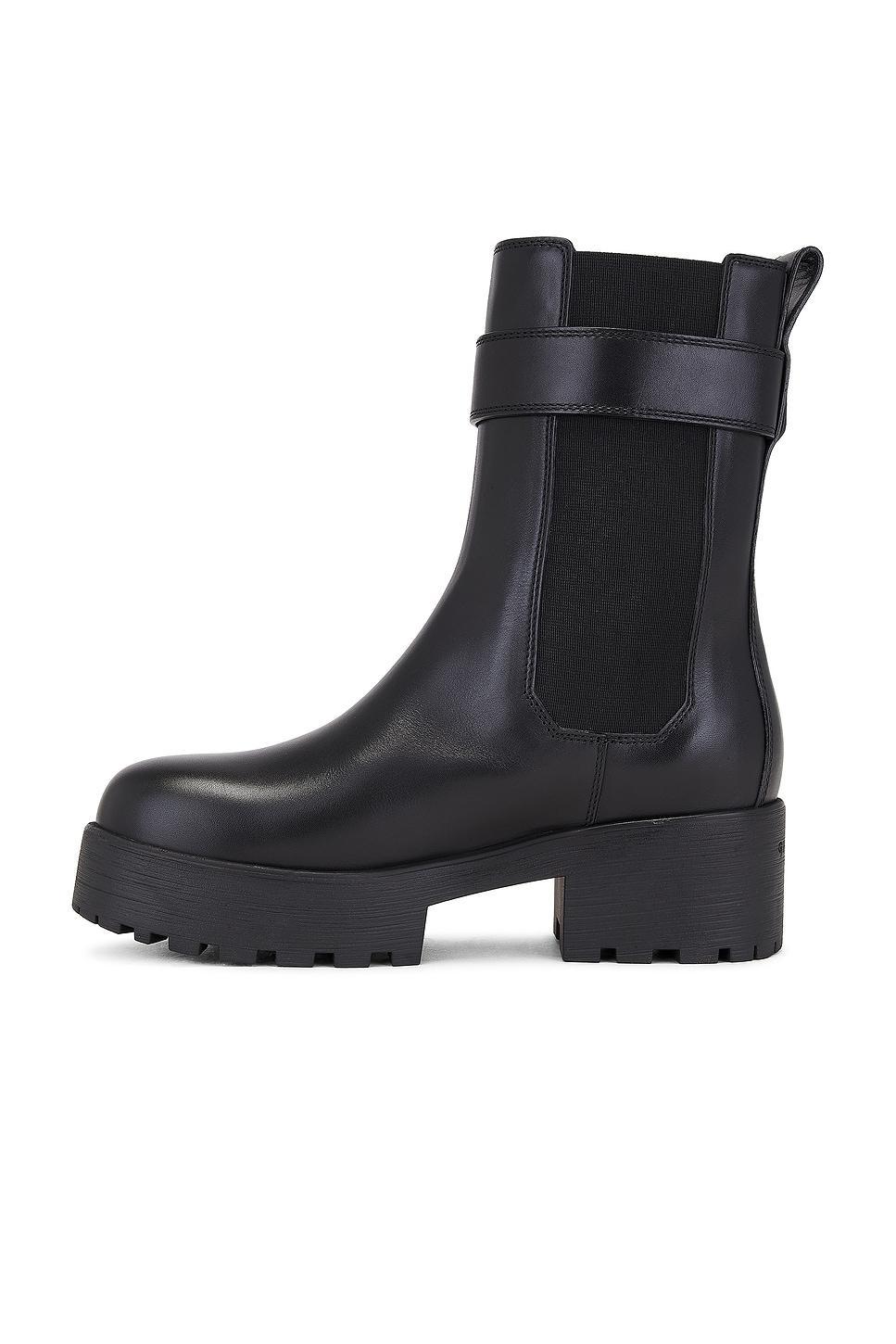 Voyou Chelsea Boot Product Image