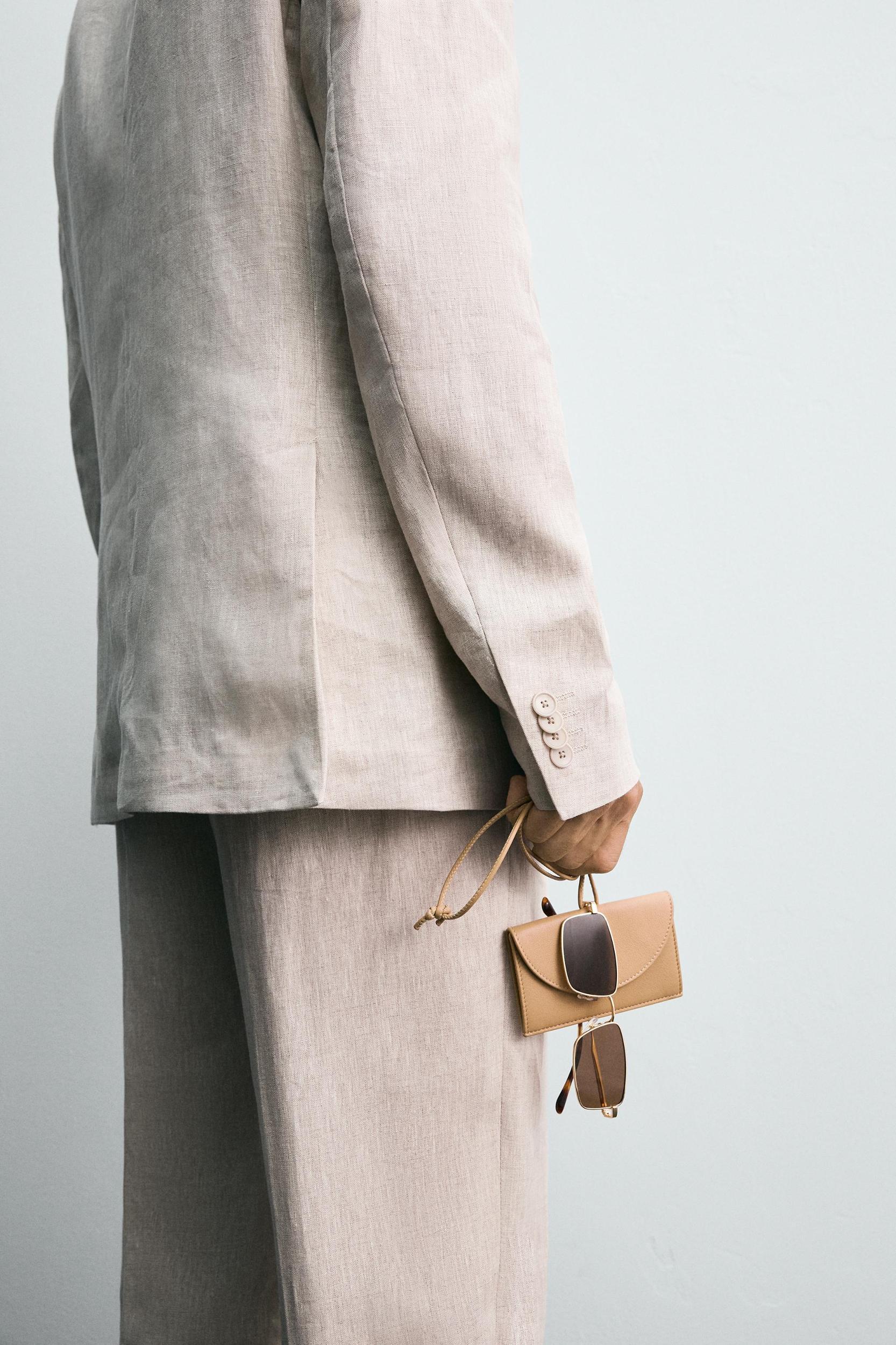 100% LINEN SUIT BLAZER Product Image