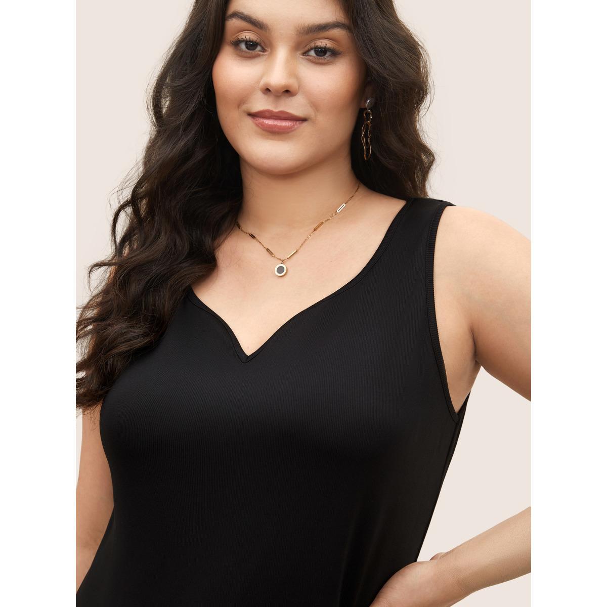 Plus Size Solid Rib Knit Heart Neckline Tank Top Women Black Casual Heart neckline Everyday Tank Tops Camis BloomChic 26/4X Product Image